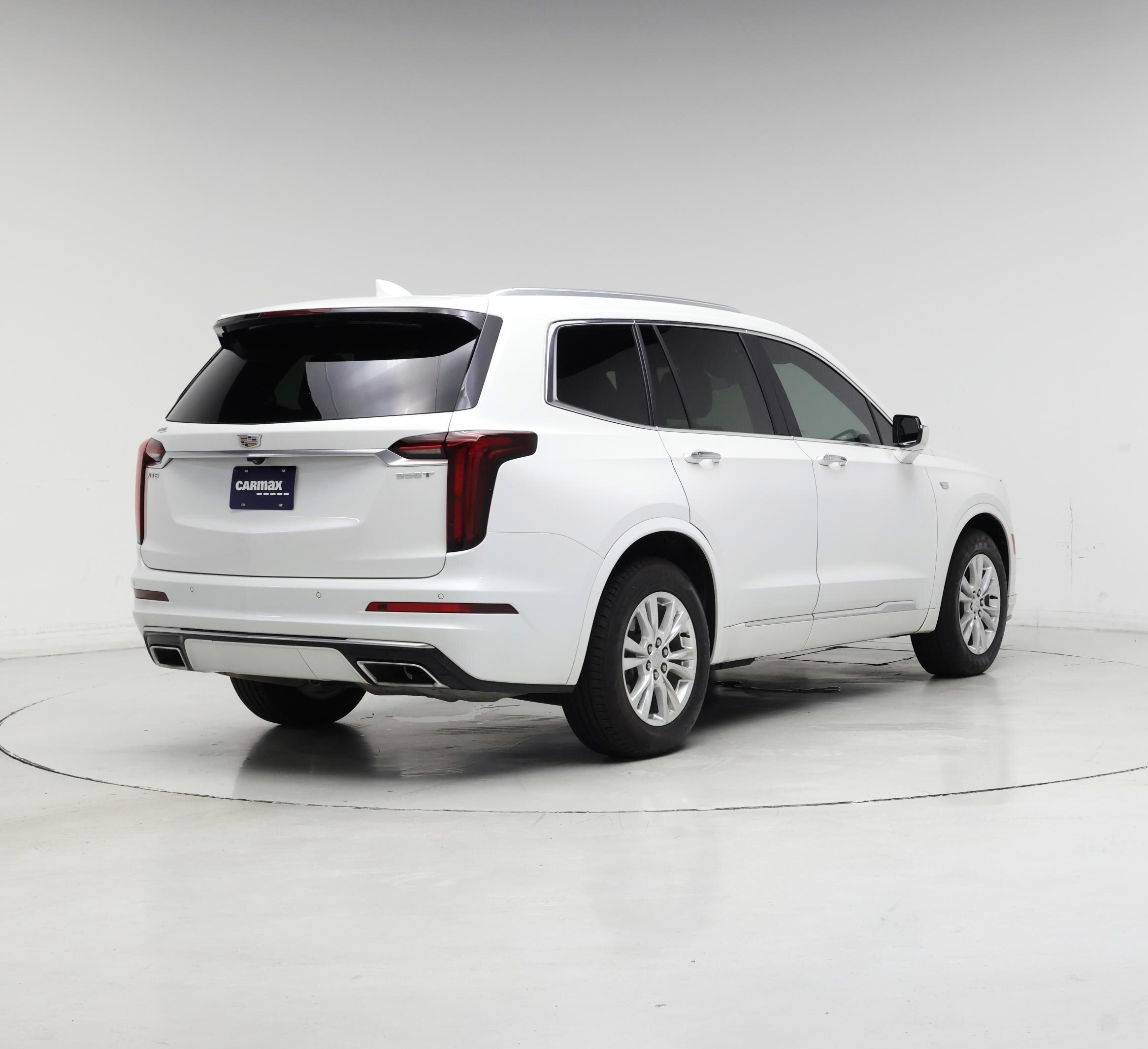 Thumbnail: 2021 Cadillac XT6 - 8
