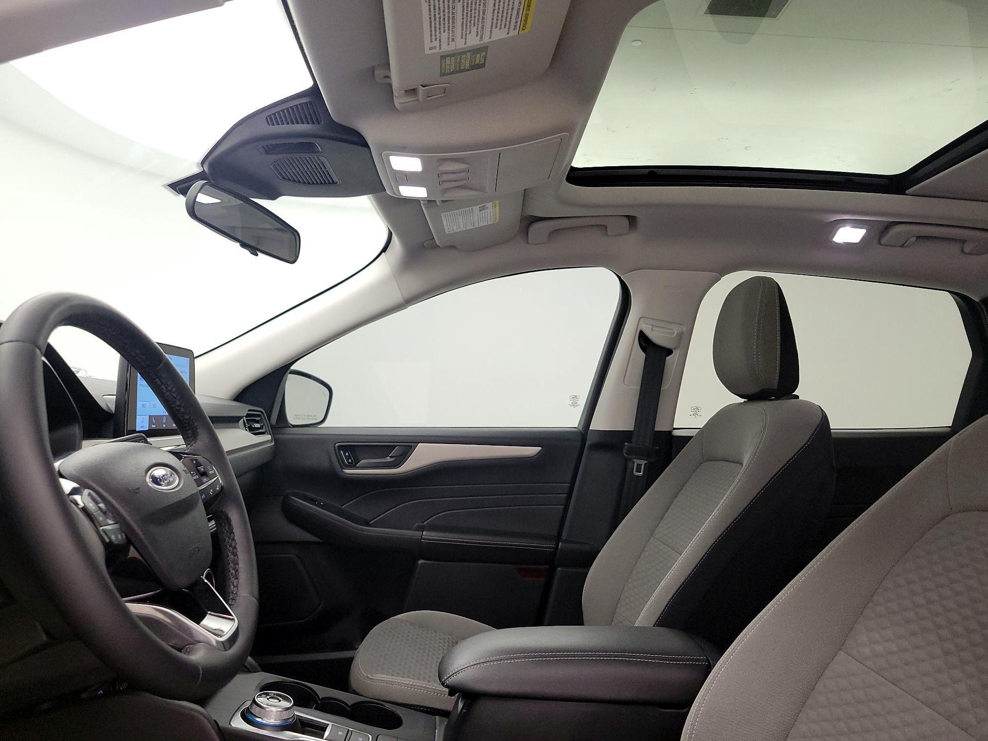 Thumbnail: 2022 Ford Escape - 20