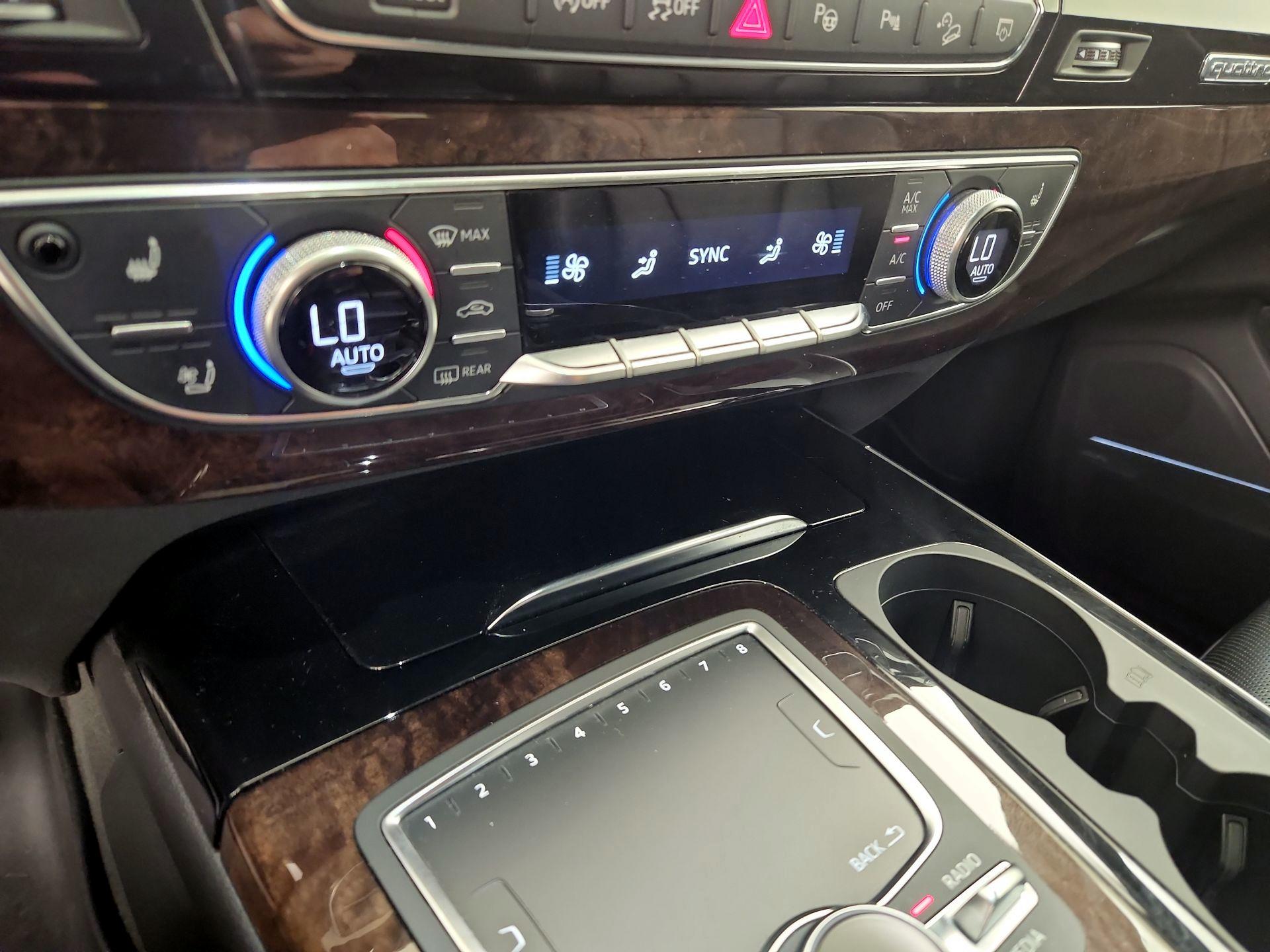 Thumbnail: 2019 Audi Q7 - 17