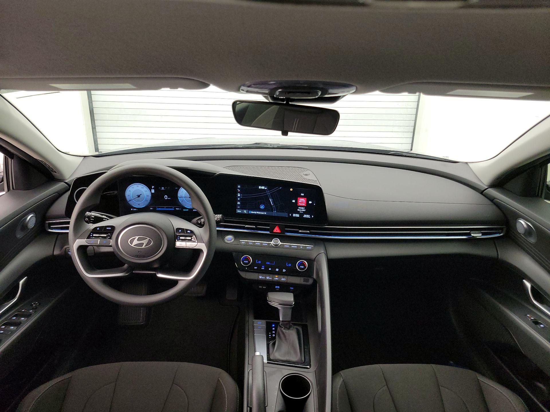Thumbnail: 2024 Hyundai Elantra - 9