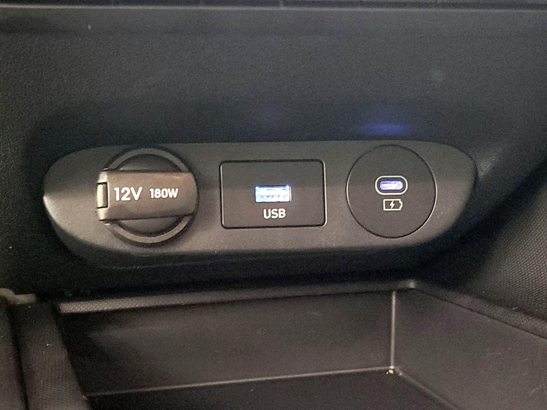 Thumbnail: 2024 Hyundai Elantra - 19