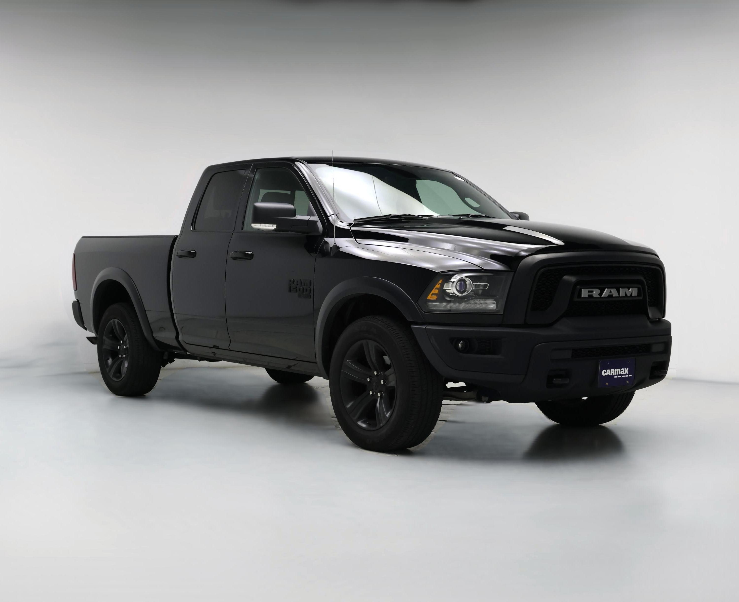 Thumbnail: 2022 RAM 1500 Classic - 1