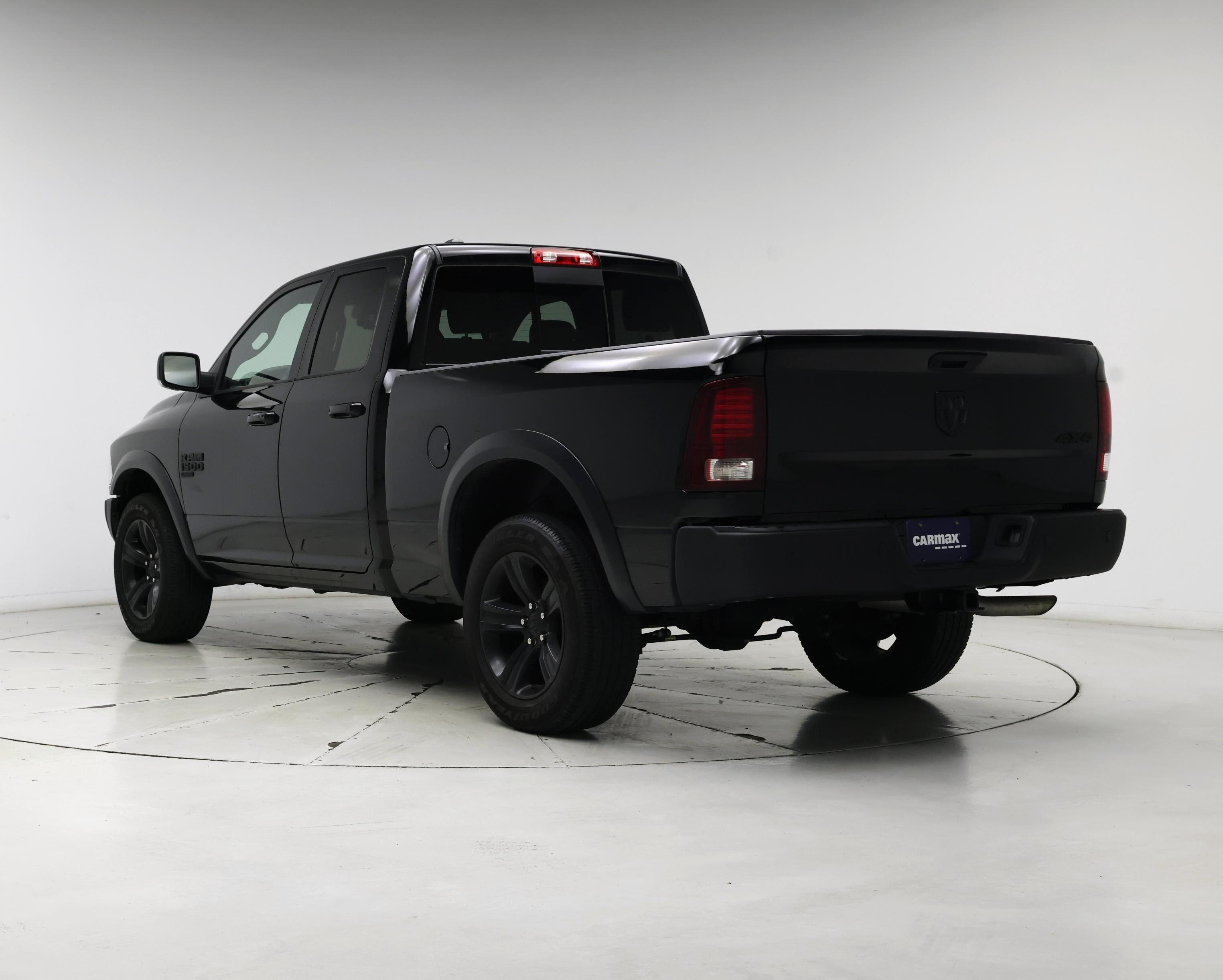 Thumbnail: 2022 RAM 1500 Classic - 2