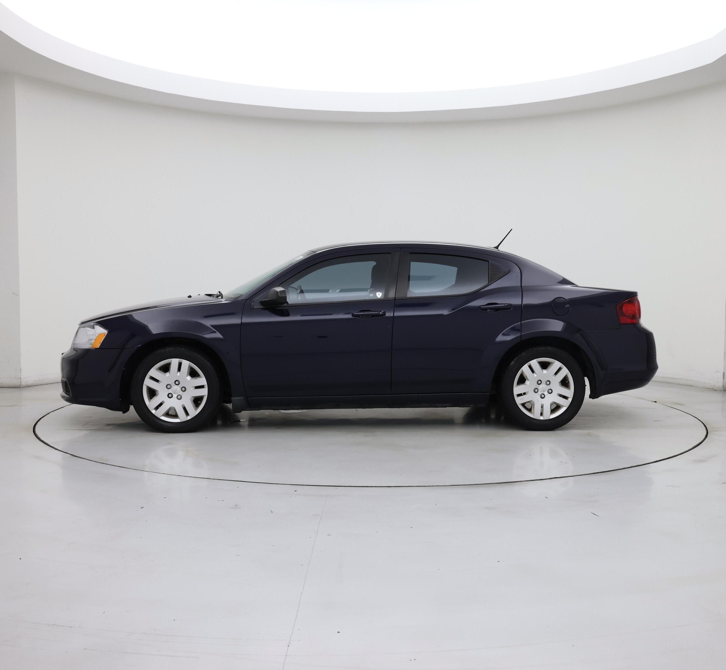 Thumbnail: 2014 Dodge Avenger - 3
