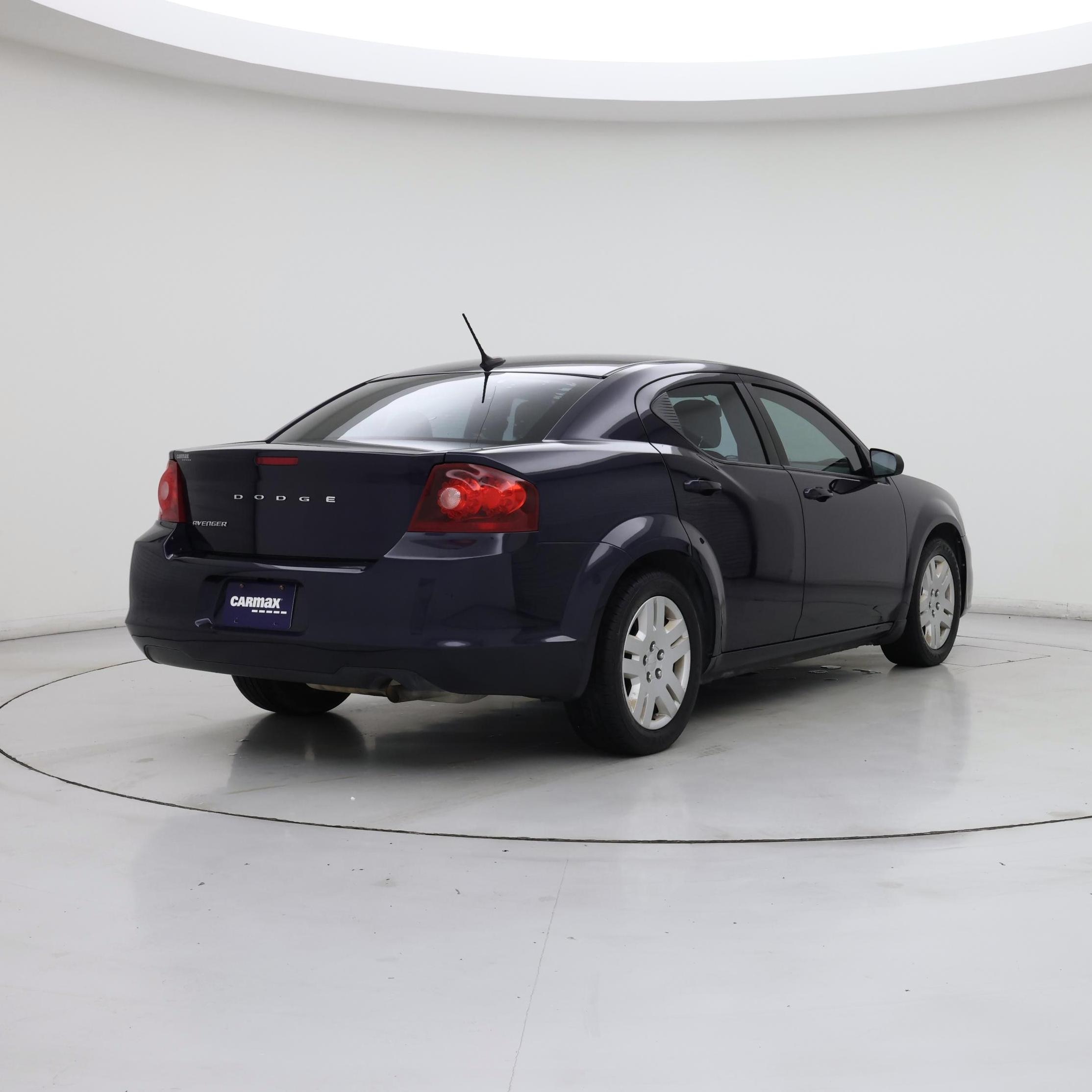Thumbnail: 2014 Dodge Avenger - 8