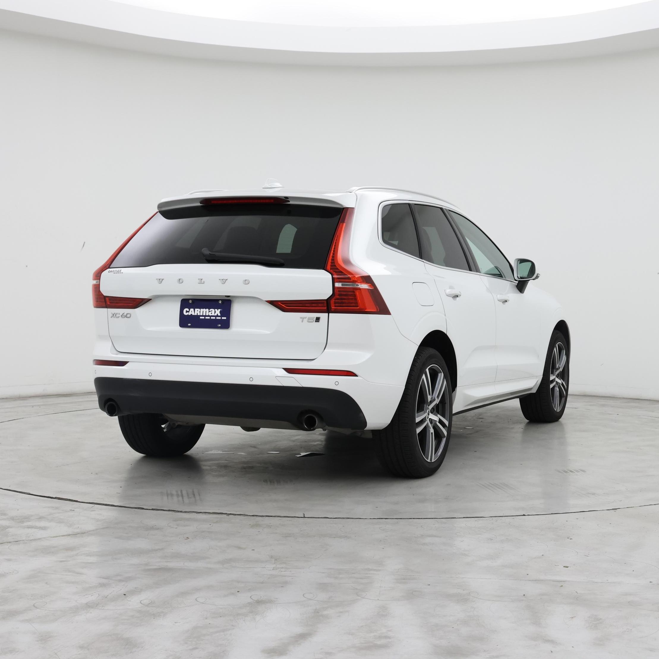 Thumbnail: 2020 Volvo XC60 - 8