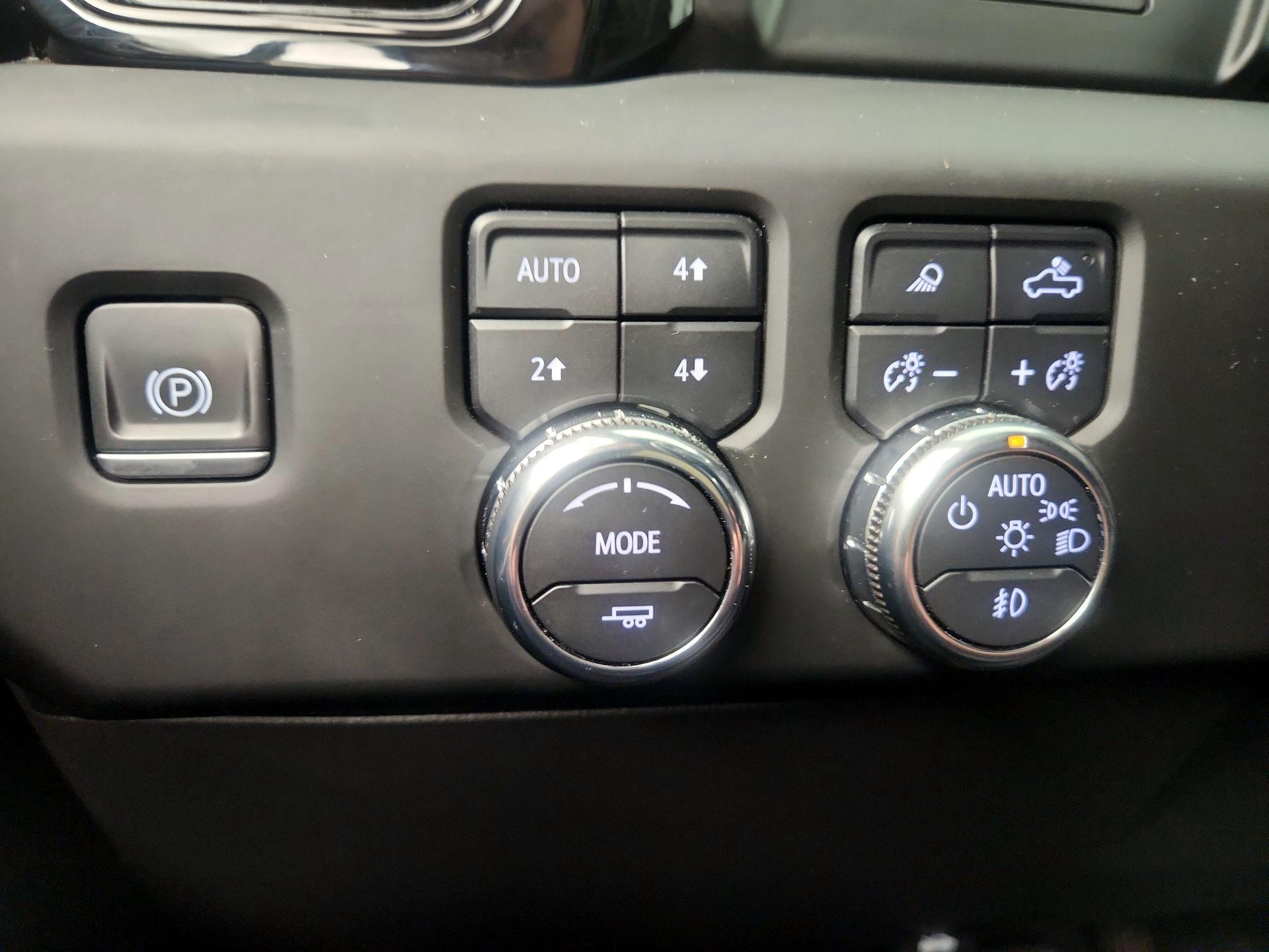 Thumbnail: 2023 GMC Sierra 1500 - 13