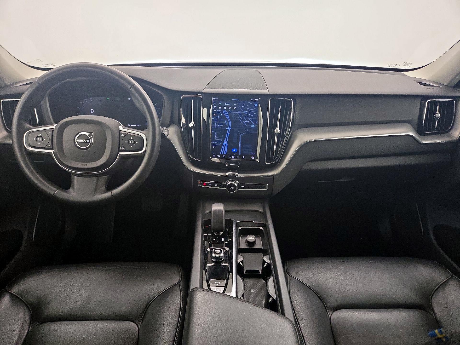Thumbnail: 2023 Volvo XC60 - 9