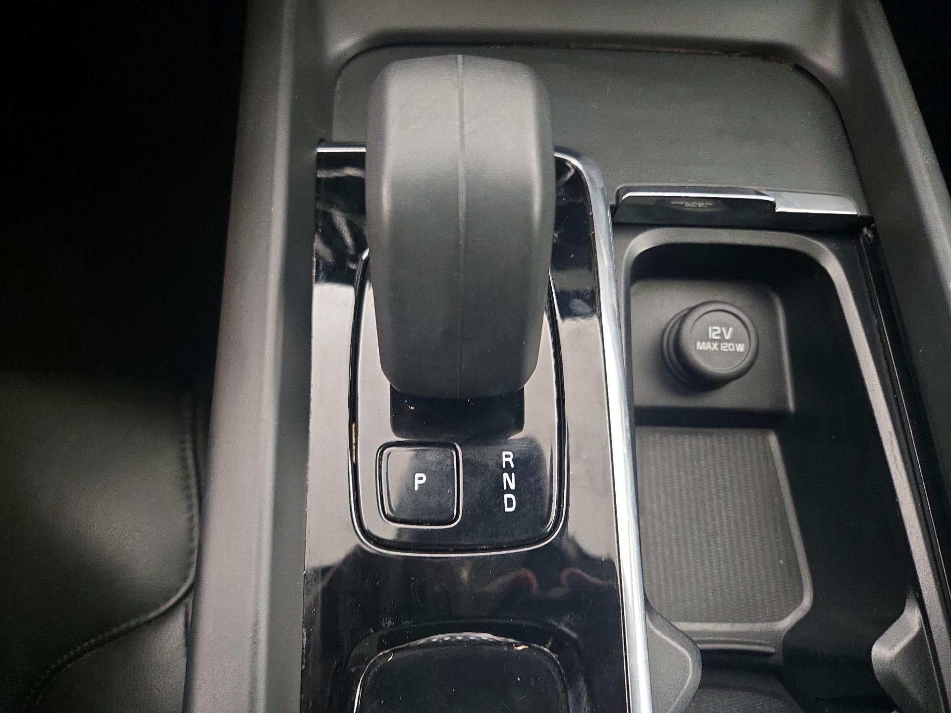 Thumbnail: 2023 Volvo XC60 - 18