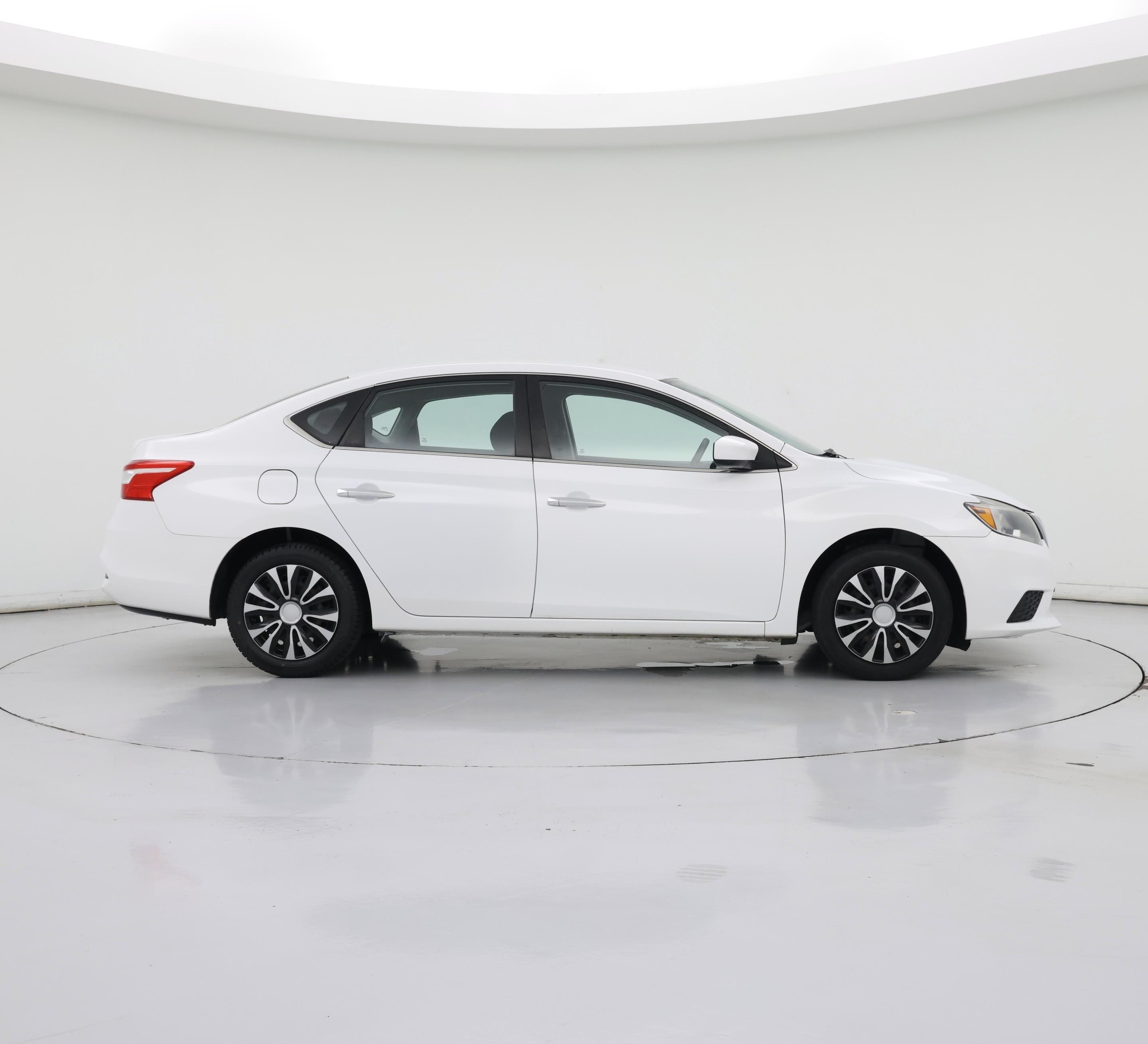 Thumbnail: 2019 Nissan Sentra - 7