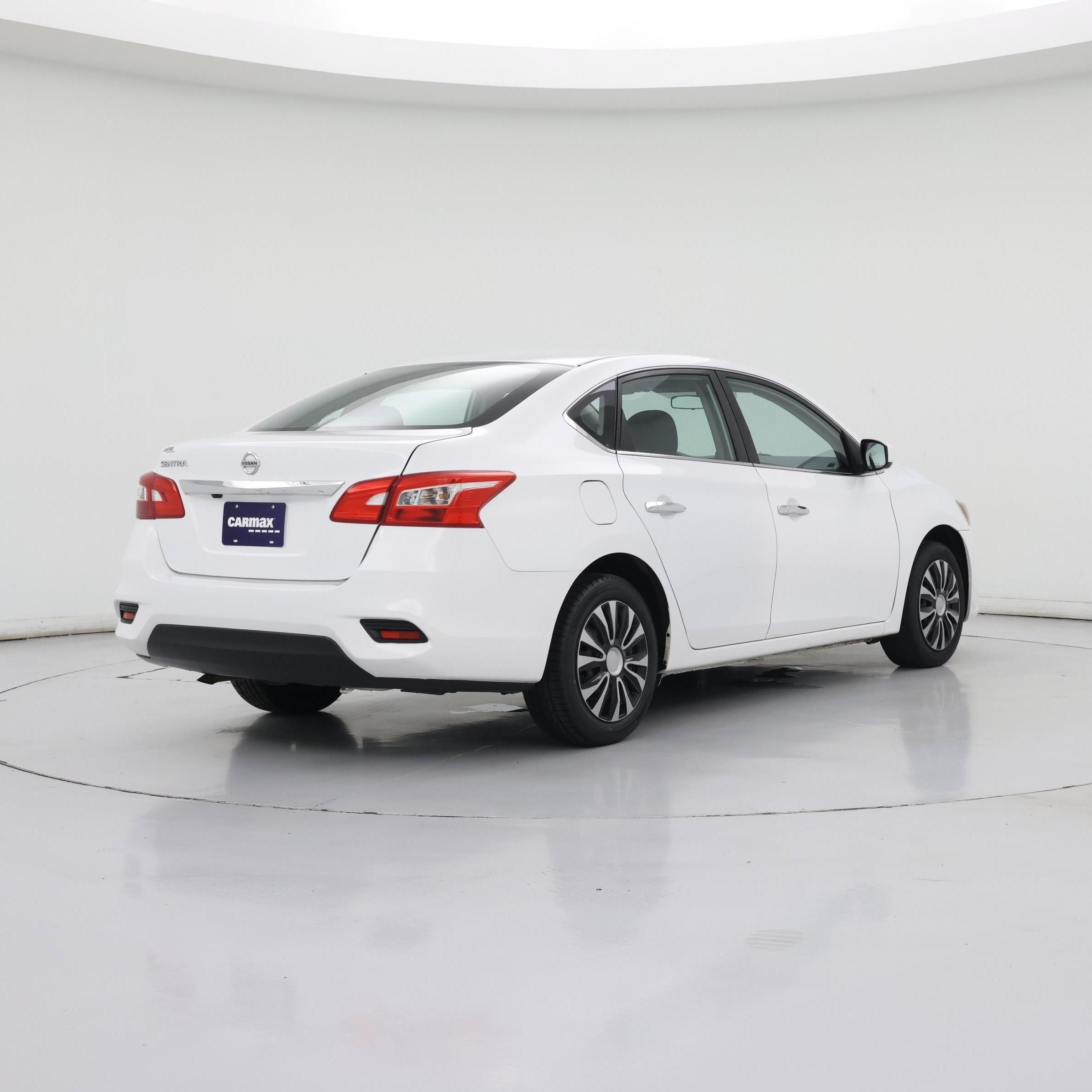 Thumbnail: 2019 Nissan Sentra - 8