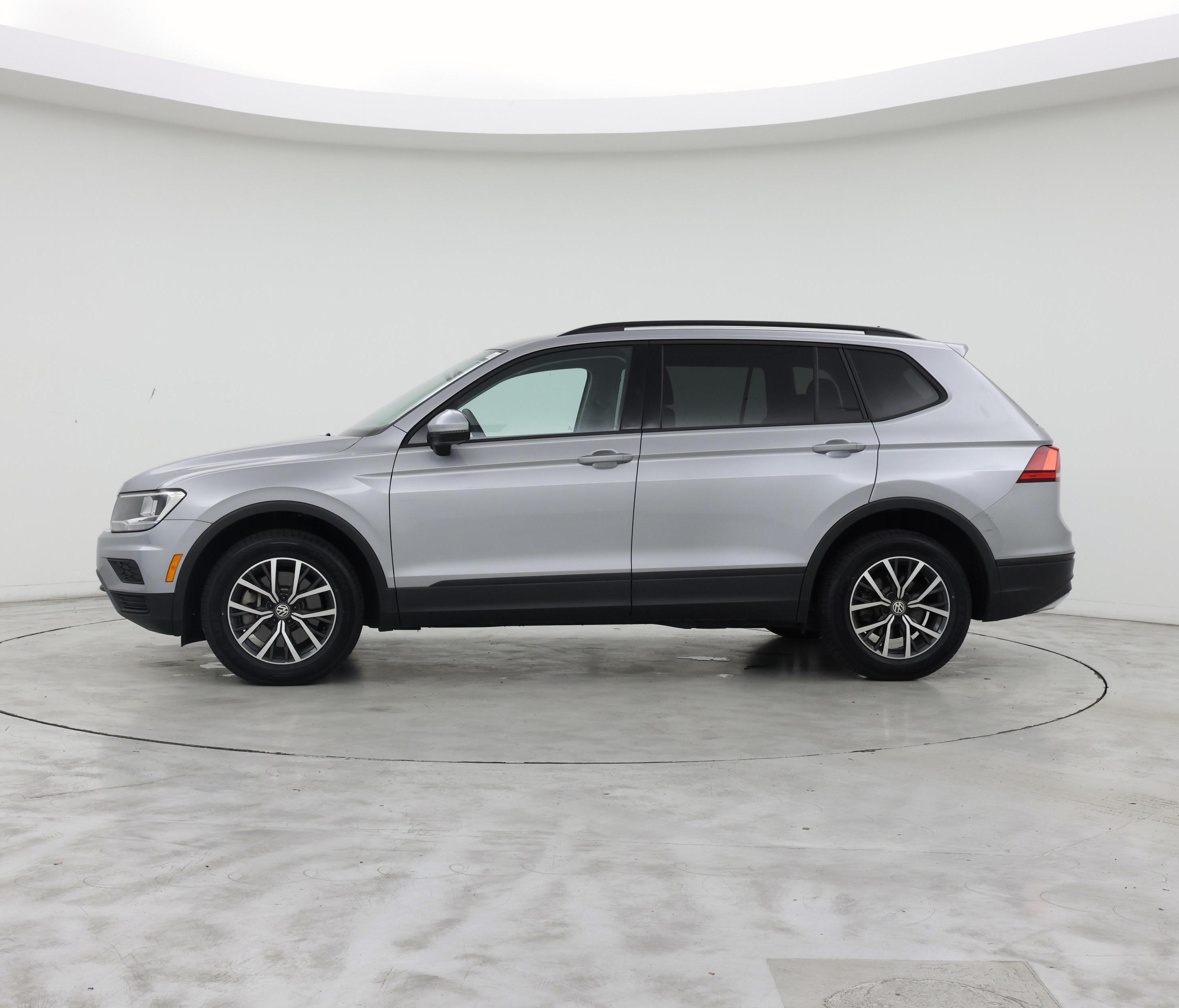 Thumbnail: 2021 Volkswagen Tiguan - 3