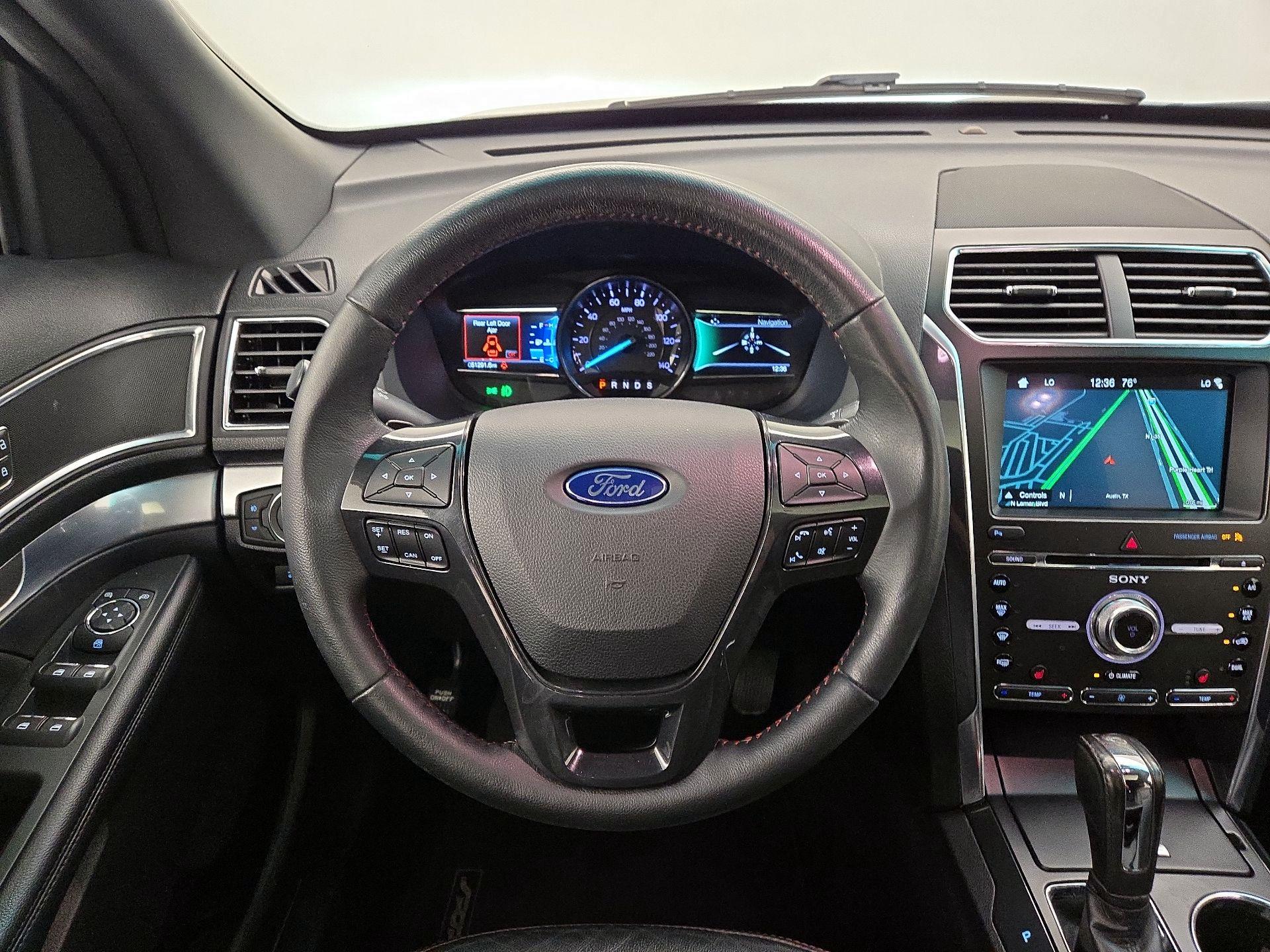 Thumbnail: 2018 Ford Explorer - 10