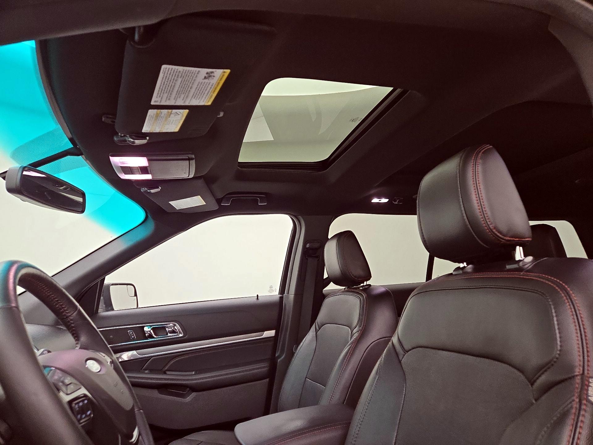 Thumbnail: 2018 Ford Explorer - 20