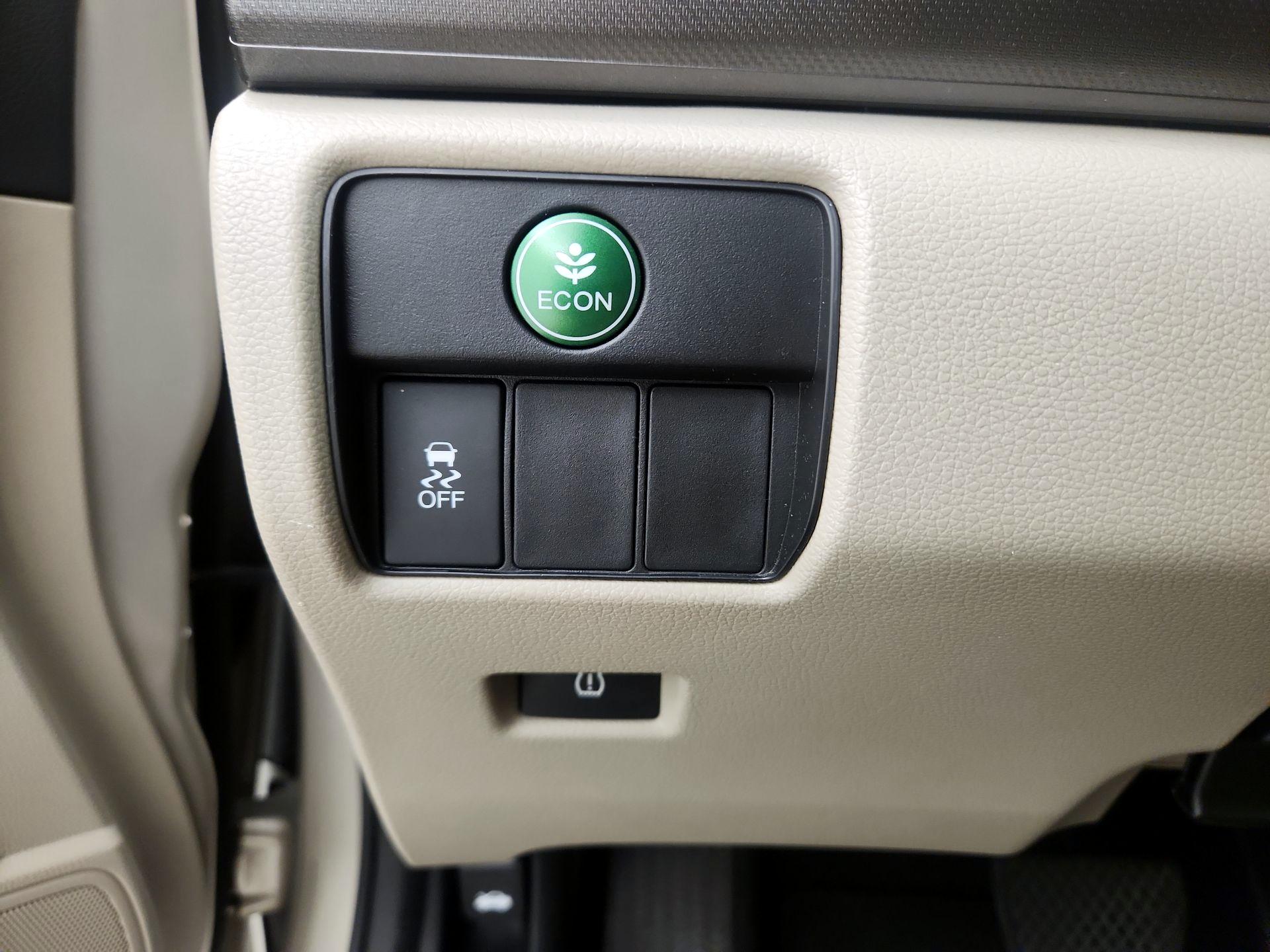 Thumbnail: 2014 Honda Accord - 13