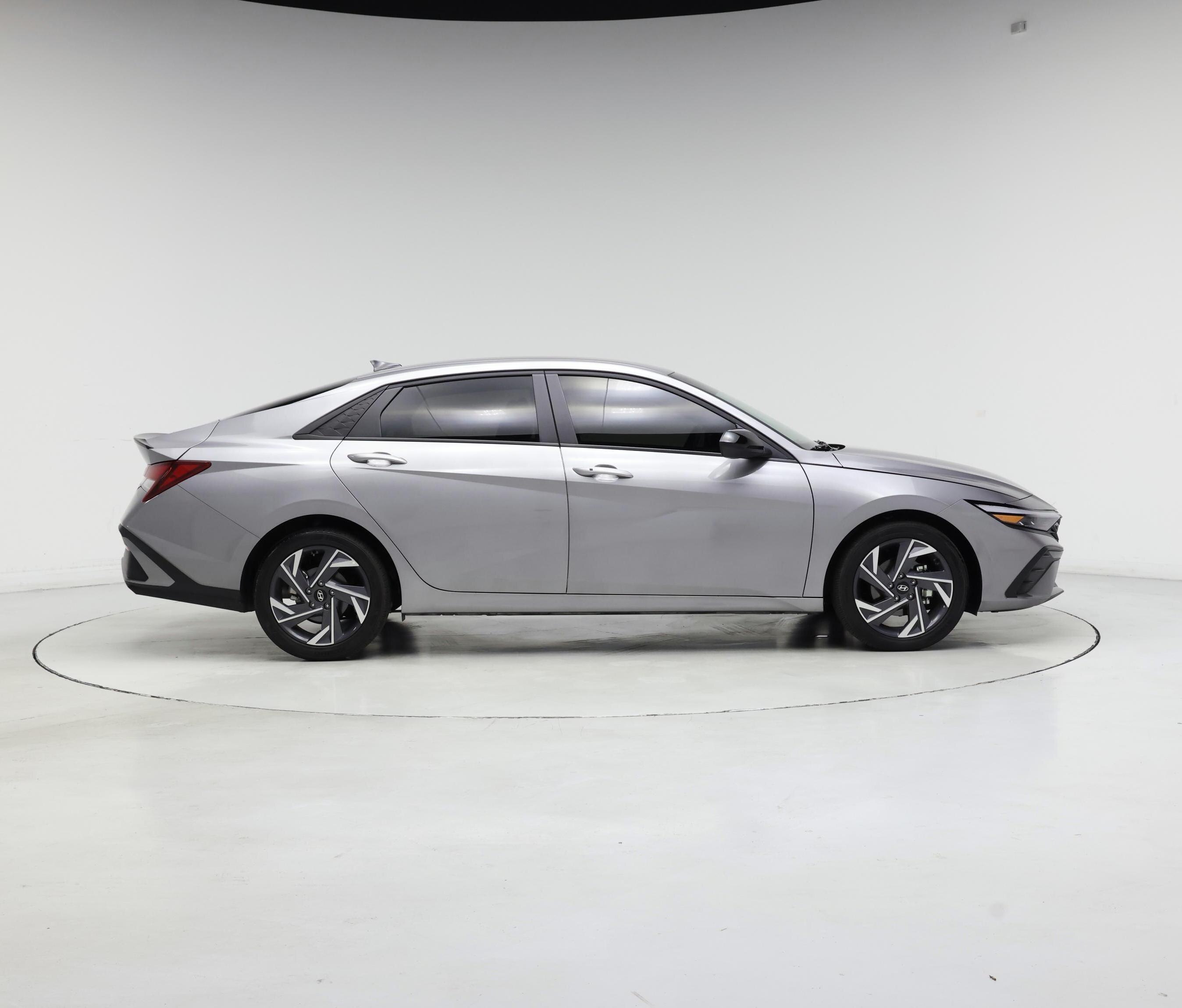 Thumbnail: 2025 Hyundai Elantra - 7