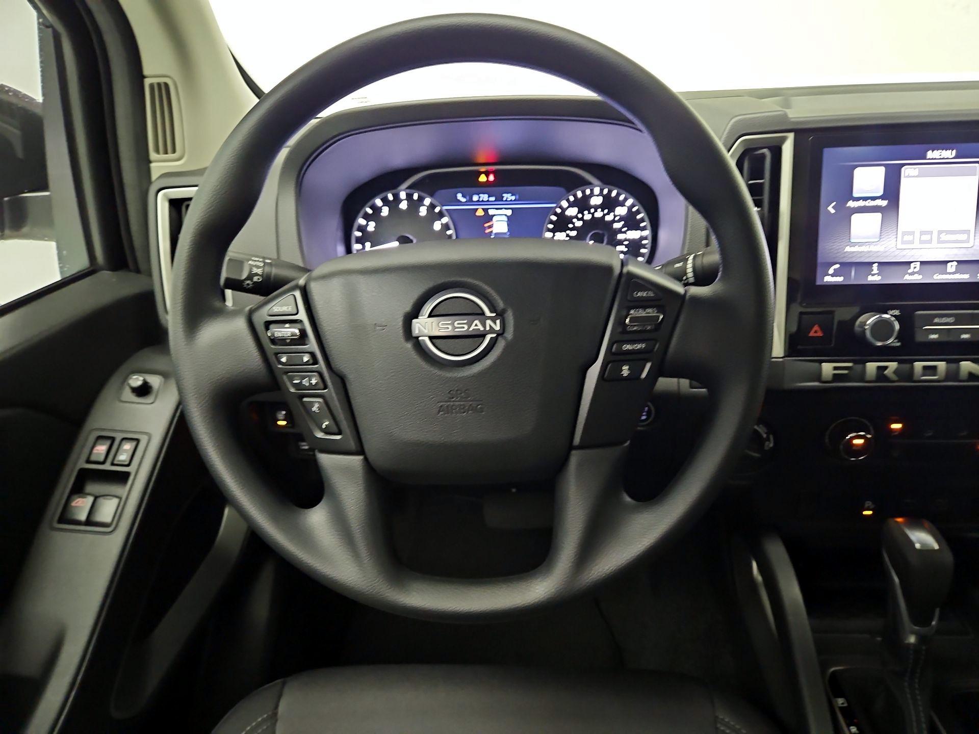 Thumbnail: 2025 Nissan Frontier - 10