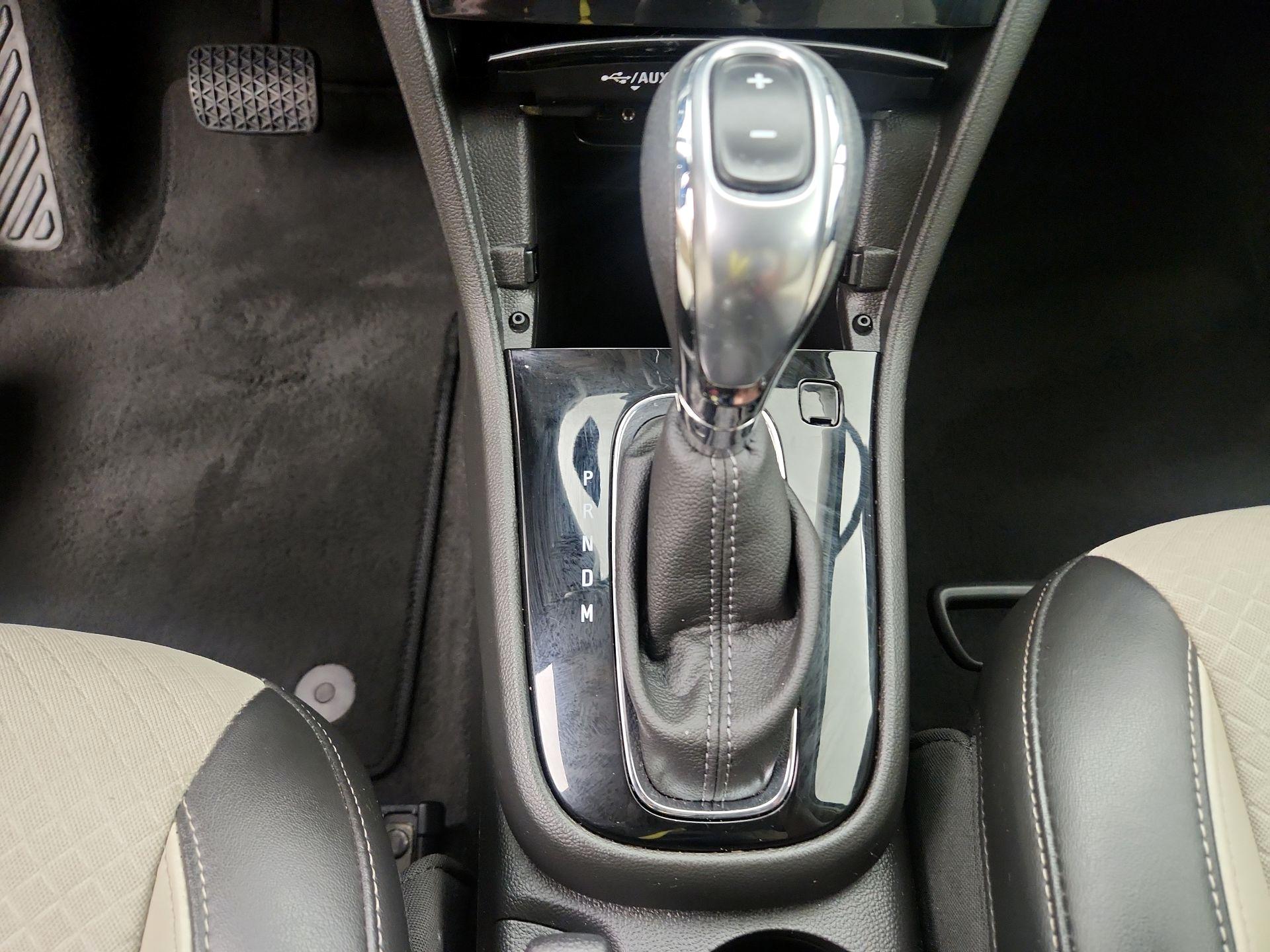 Thumbnail: 2018 Buick Encore - 17