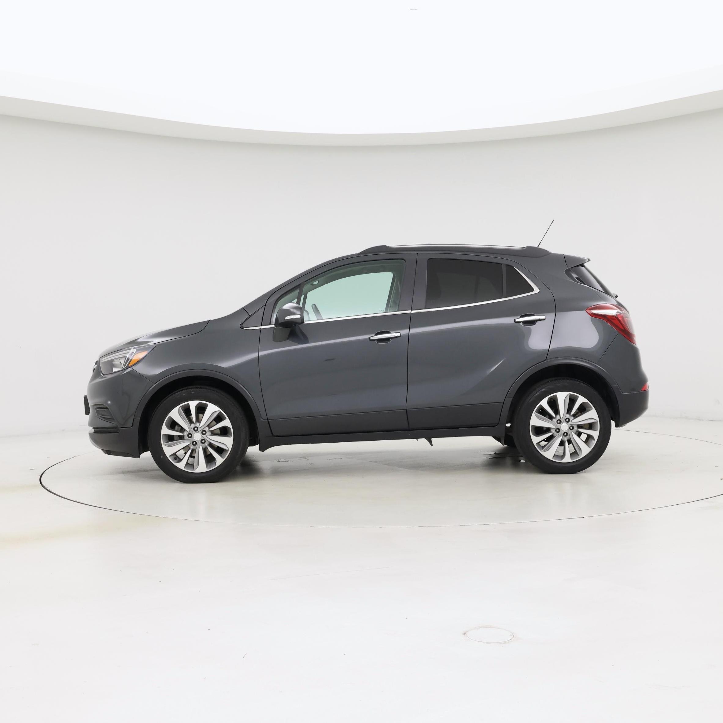 Thumbnail: 2018 Buick Encore - 3