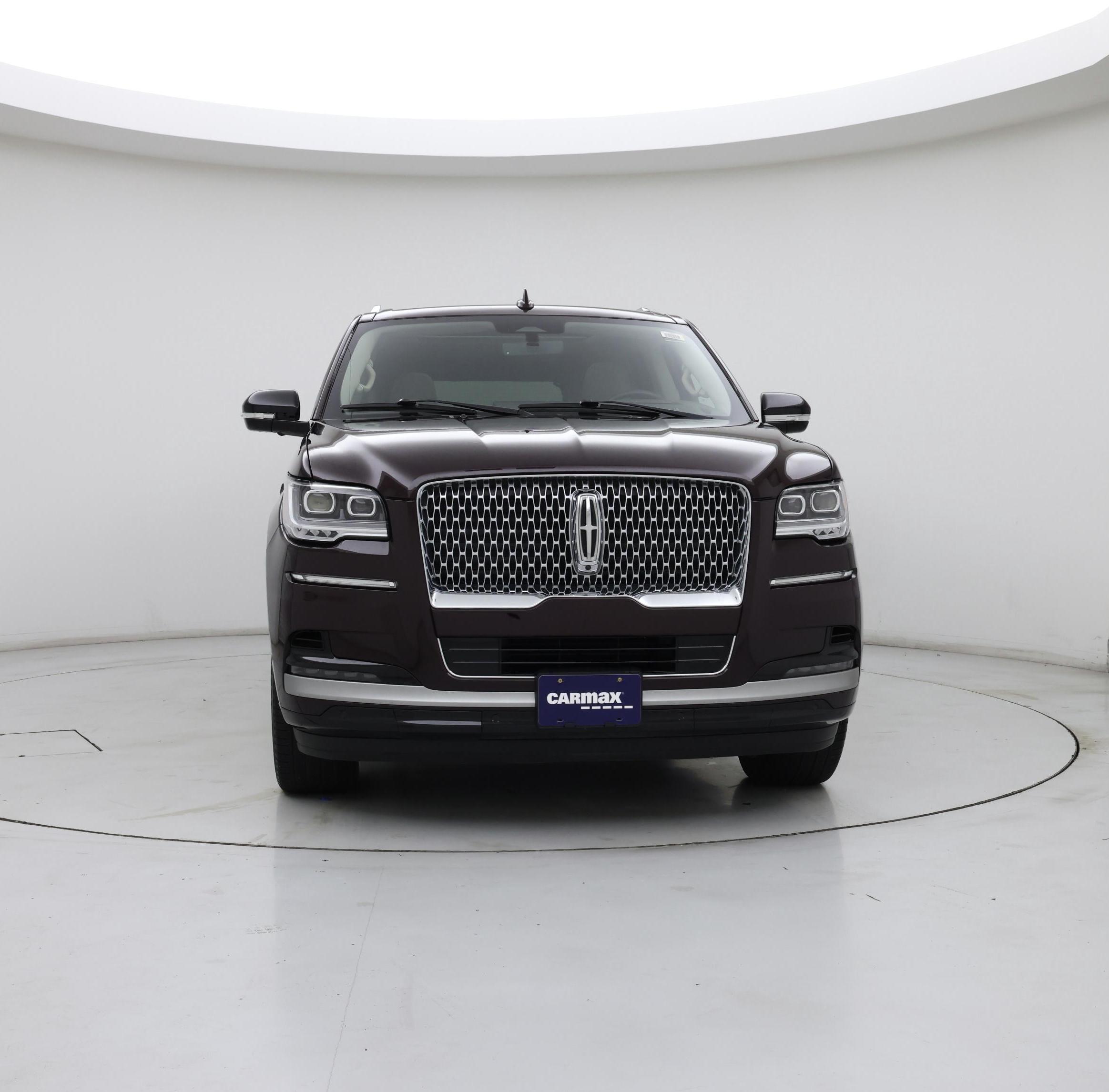 Thumbnail: 2023 Lincoln Navigator L - 5