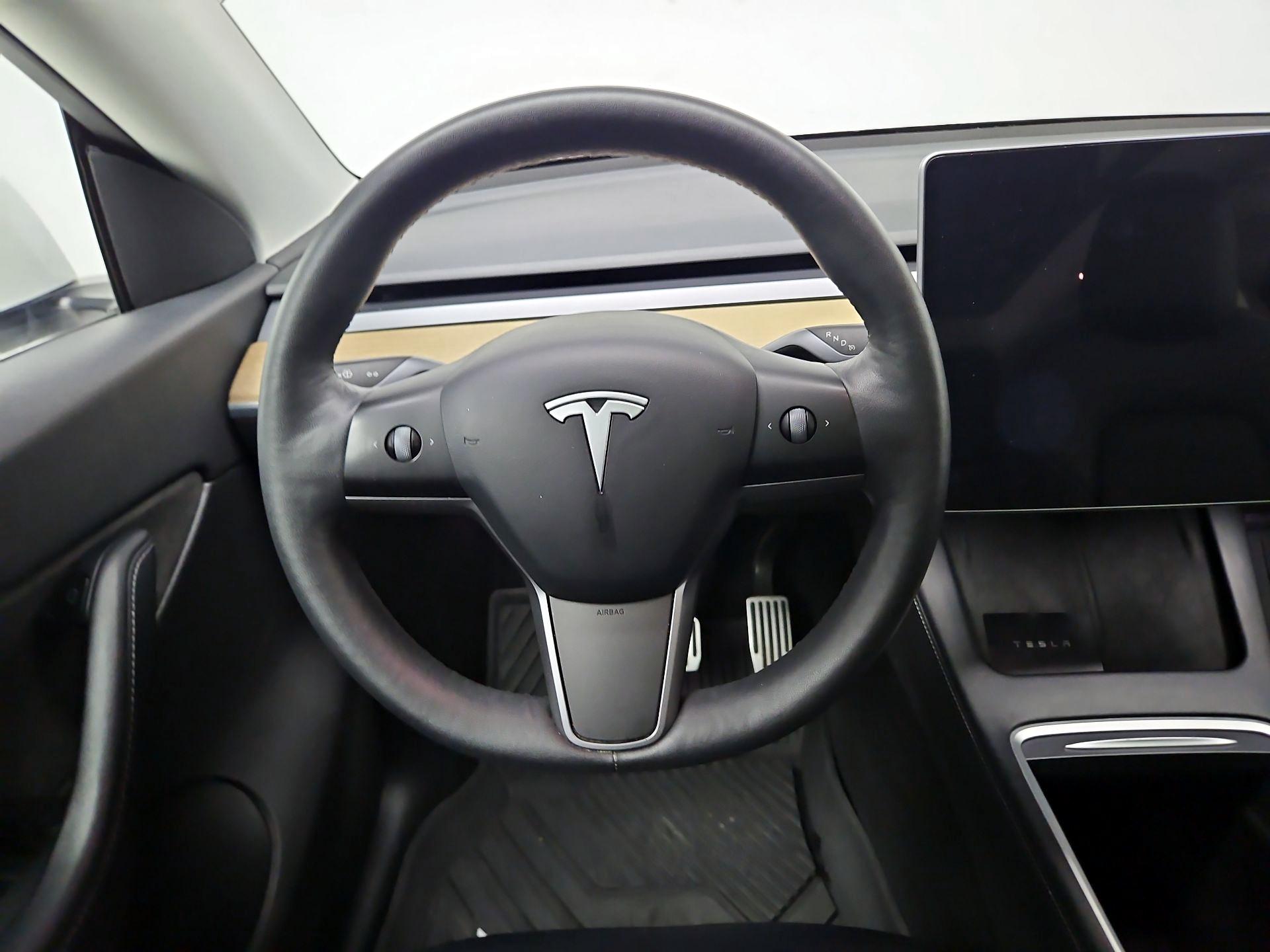 Thumbnail: 2021 Tesla Model Y - 10