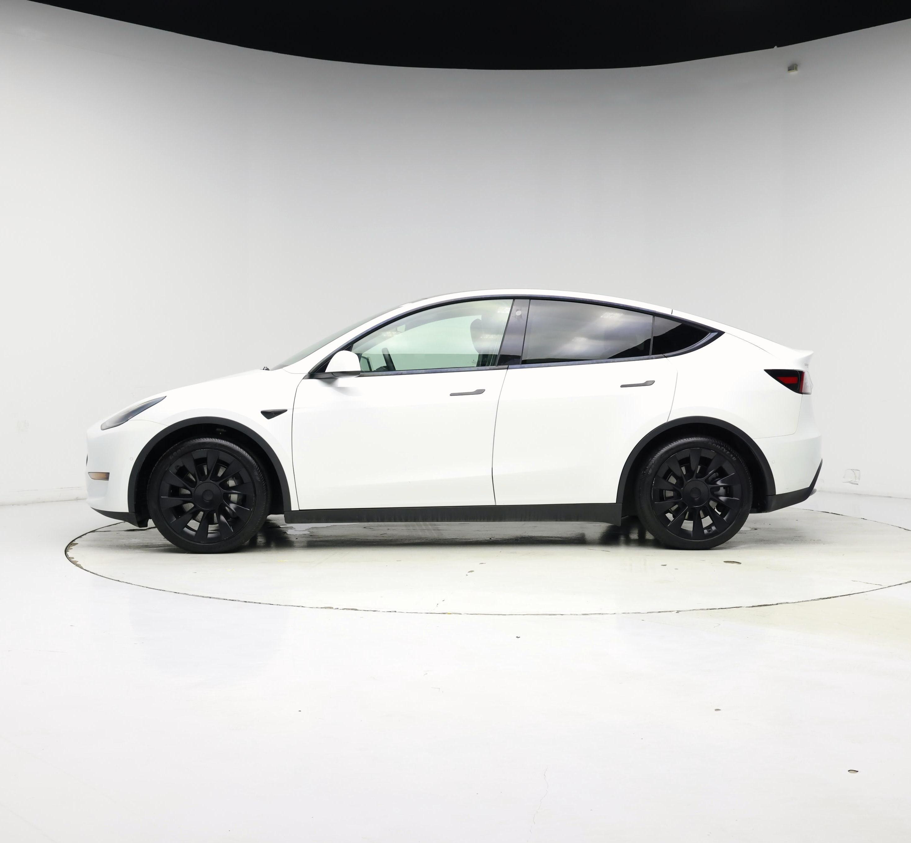Thumbnail: 2021 Tesla Model Y - 3