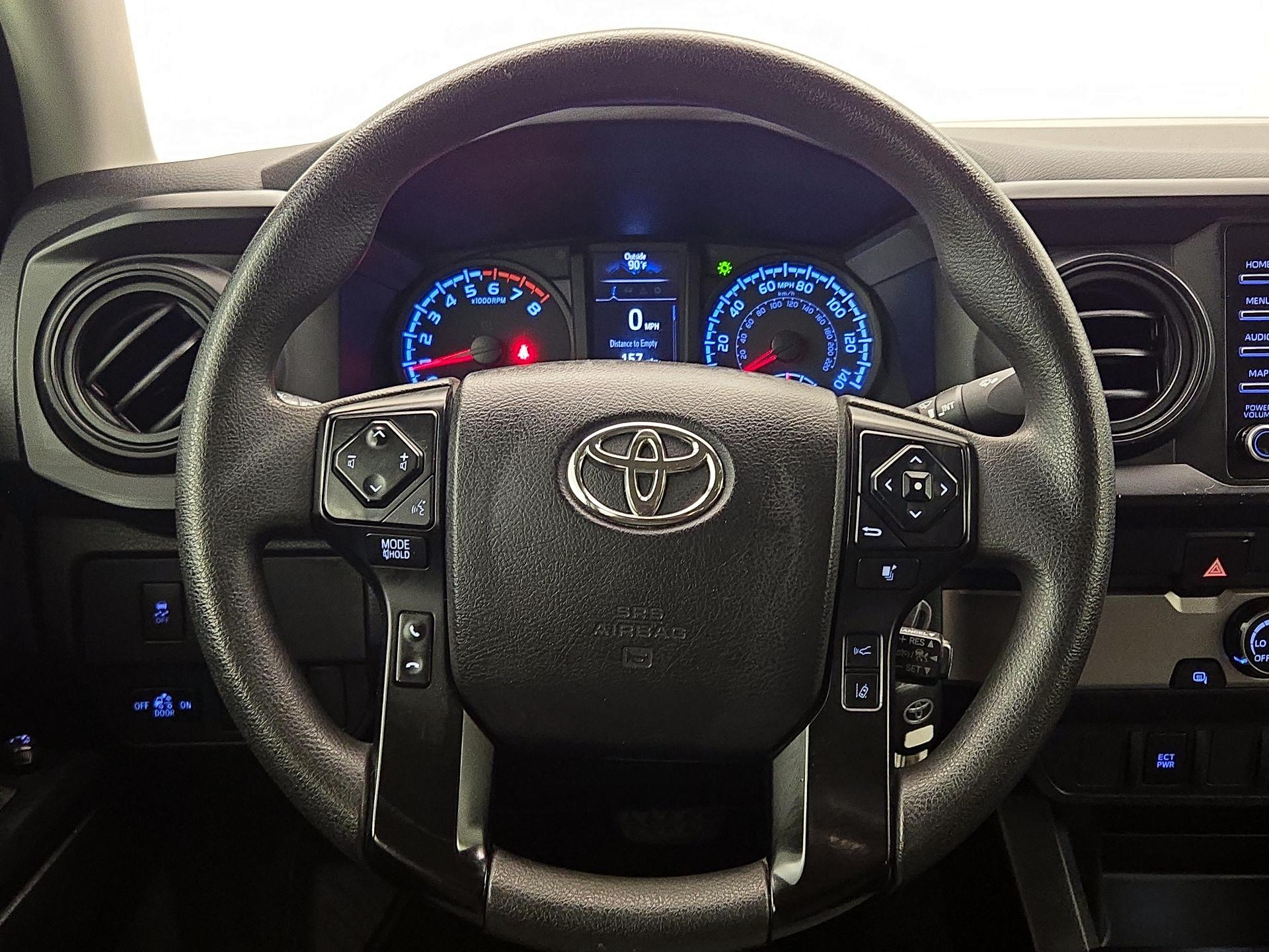 Thumbnail: 2021 Toyota Tacoma - 10