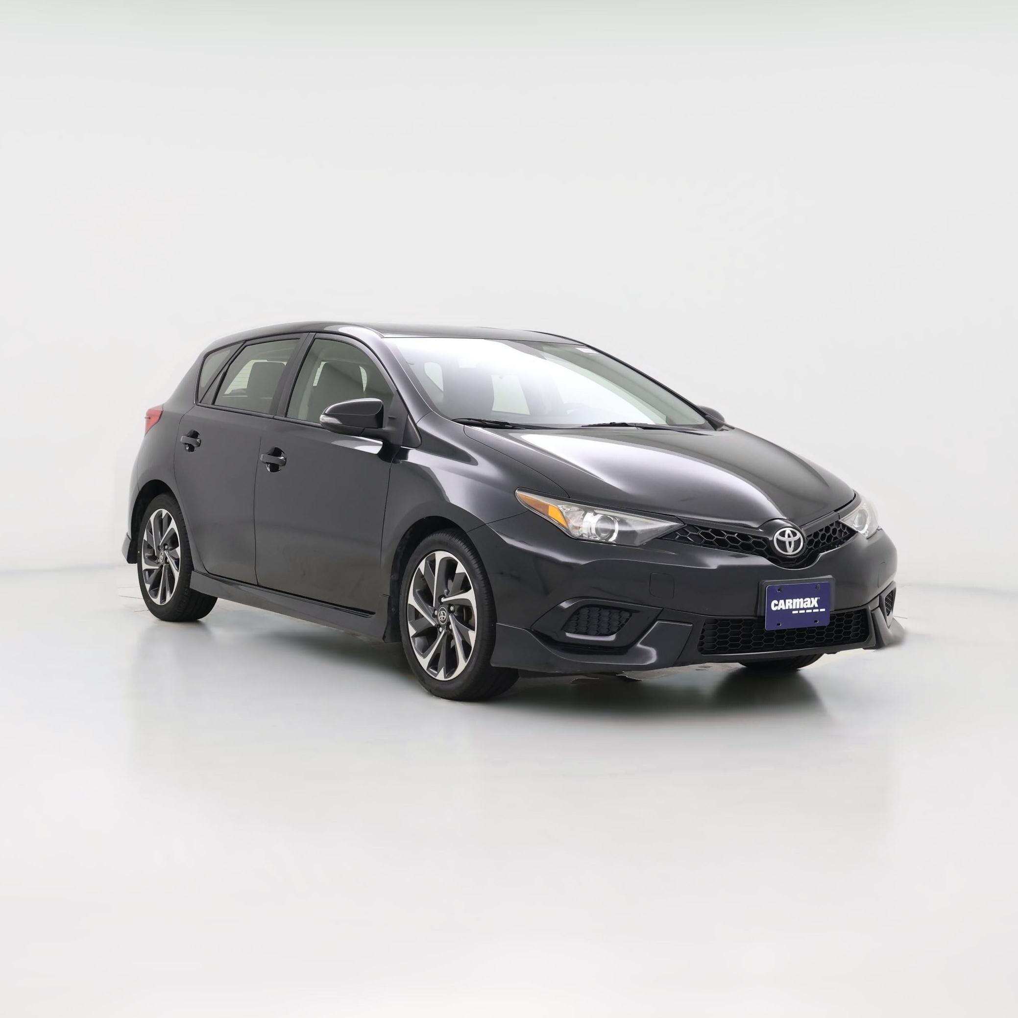 Thumbnail: 2017 Toyota Corolla iM - 1