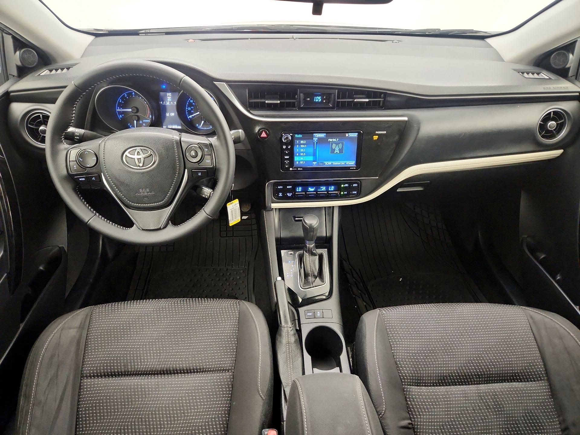 Thumbnail: 2017 Toyota Corolla iM - 9