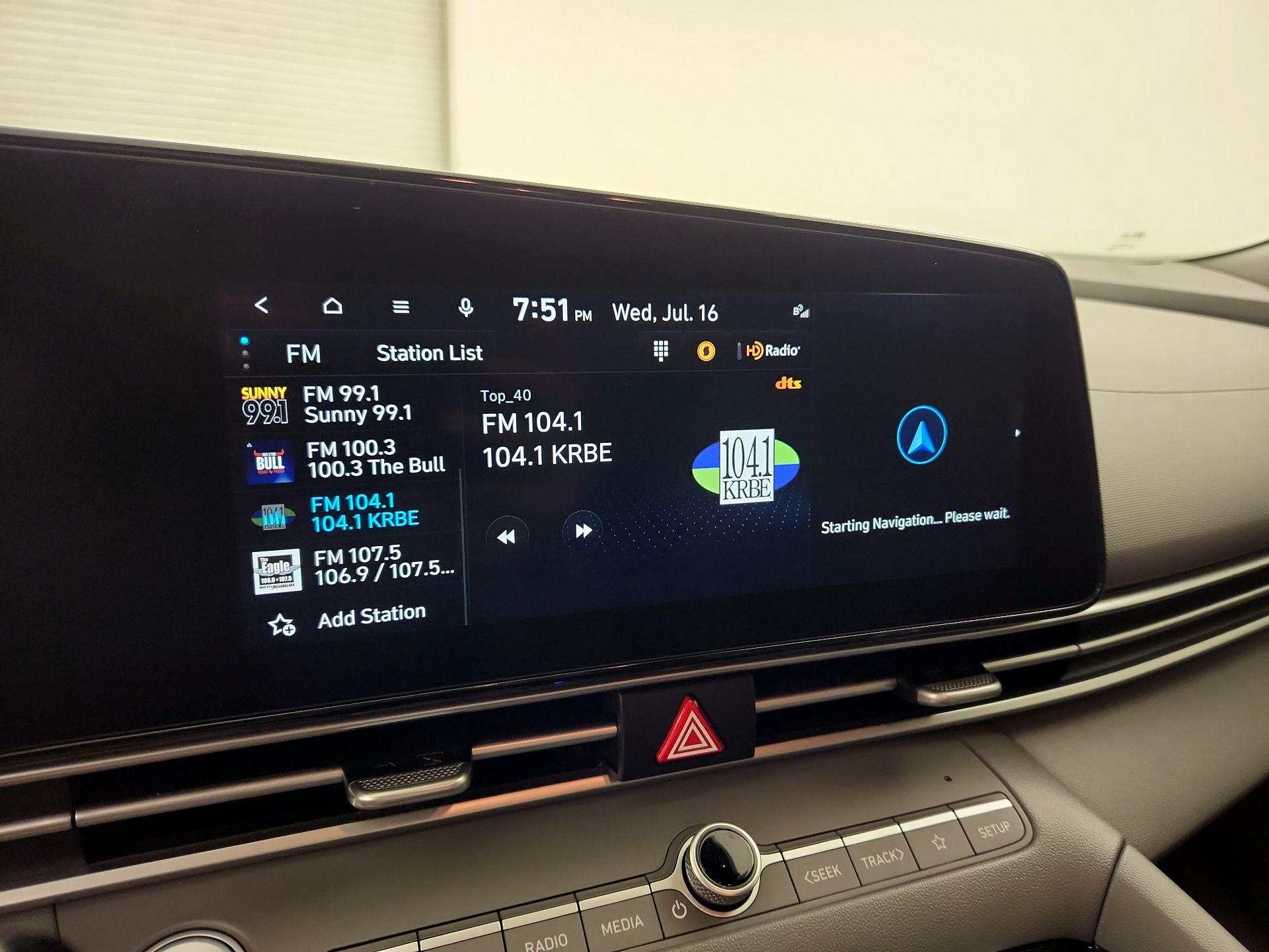 Thumbnail: 2023 Hyundai Elantra - 15