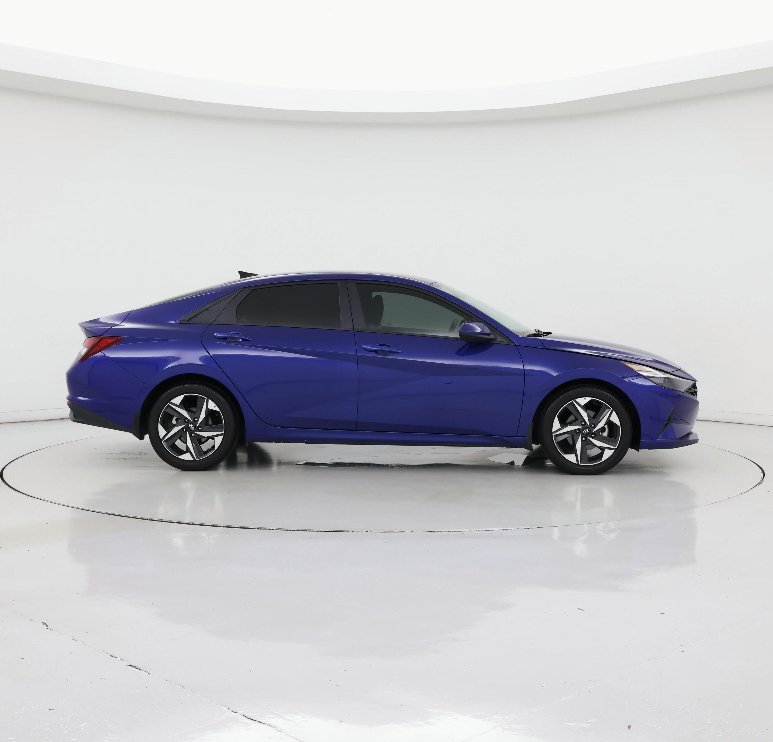 Thumbnail: 2023 Hyundai Elantra - 7