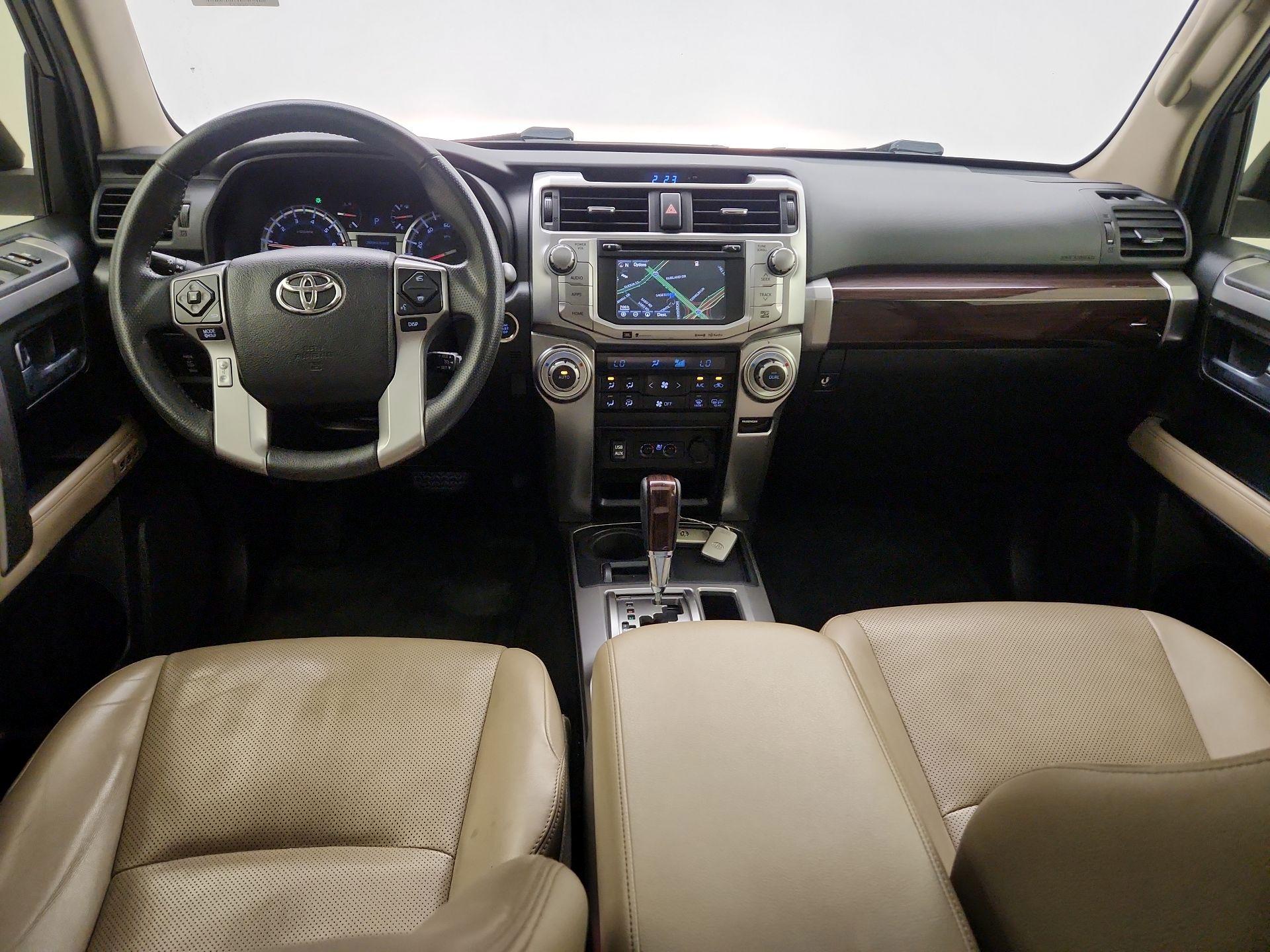 Thumbnail: 2016 Toyota 4Runner - 9