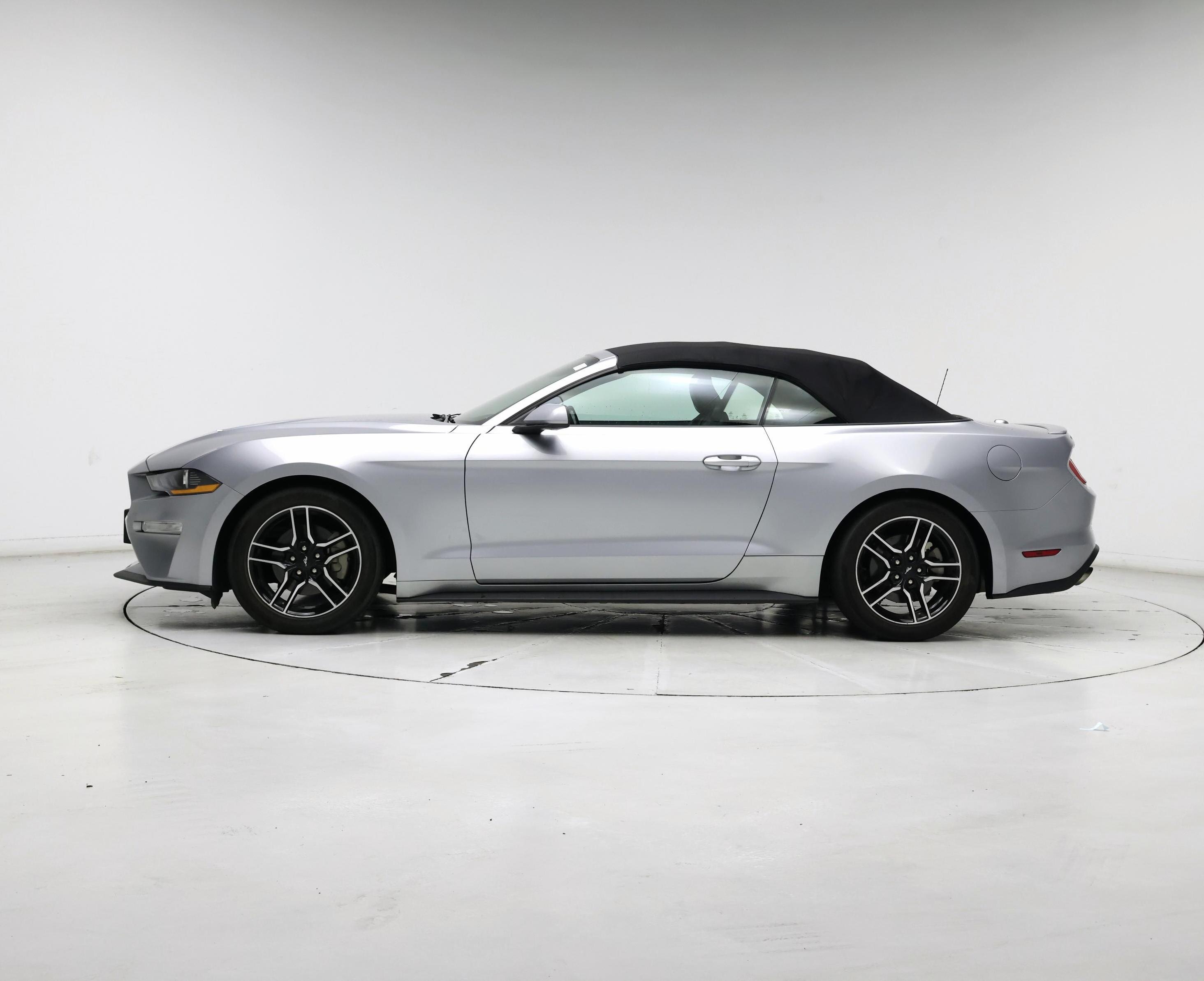 Thumbnail: 2023 Ford Mustang - 3