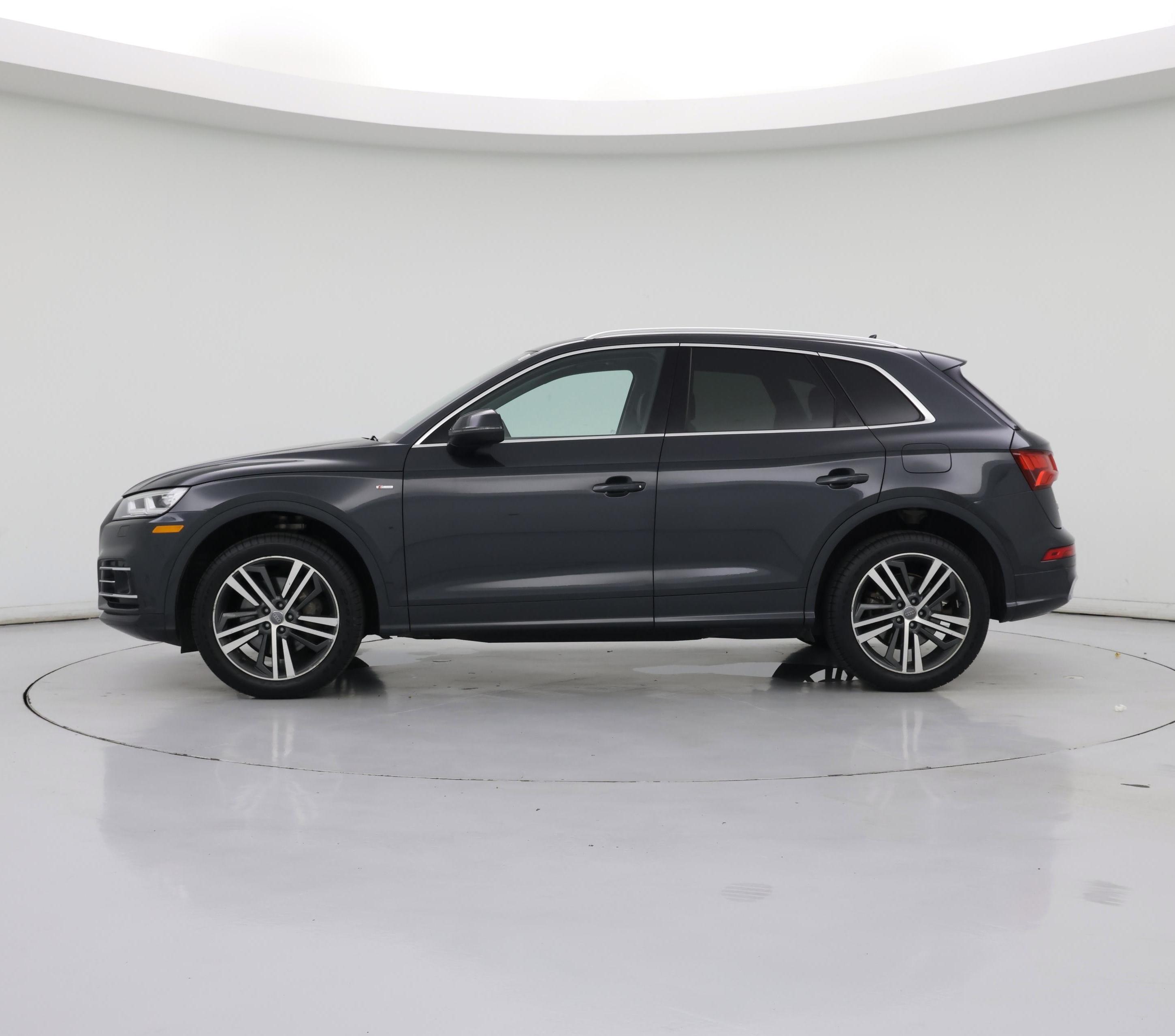 Thumbnail: 2020 Audi Q5 - 3