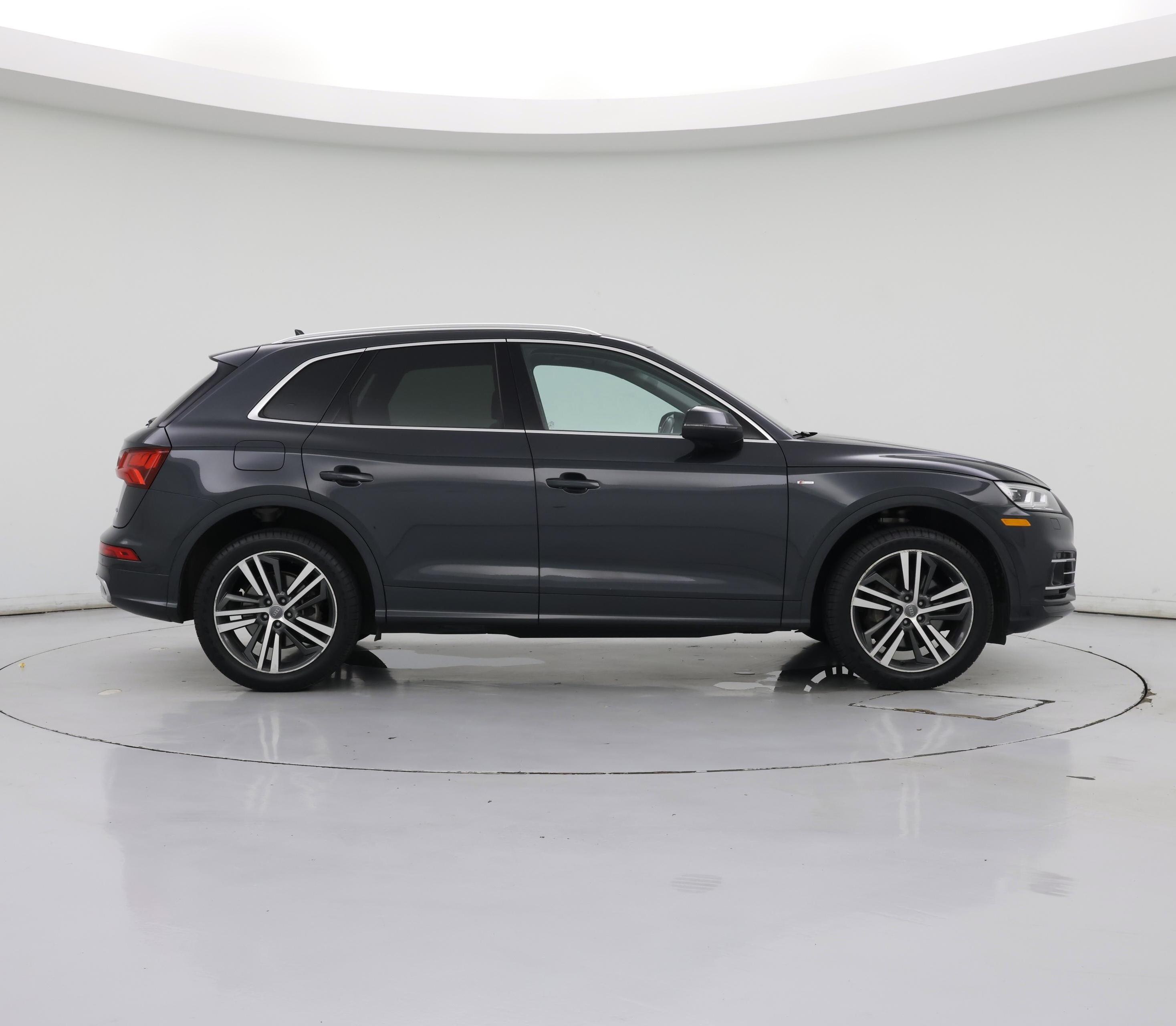 Thumbnail: 2020 Audi Q5 - 7