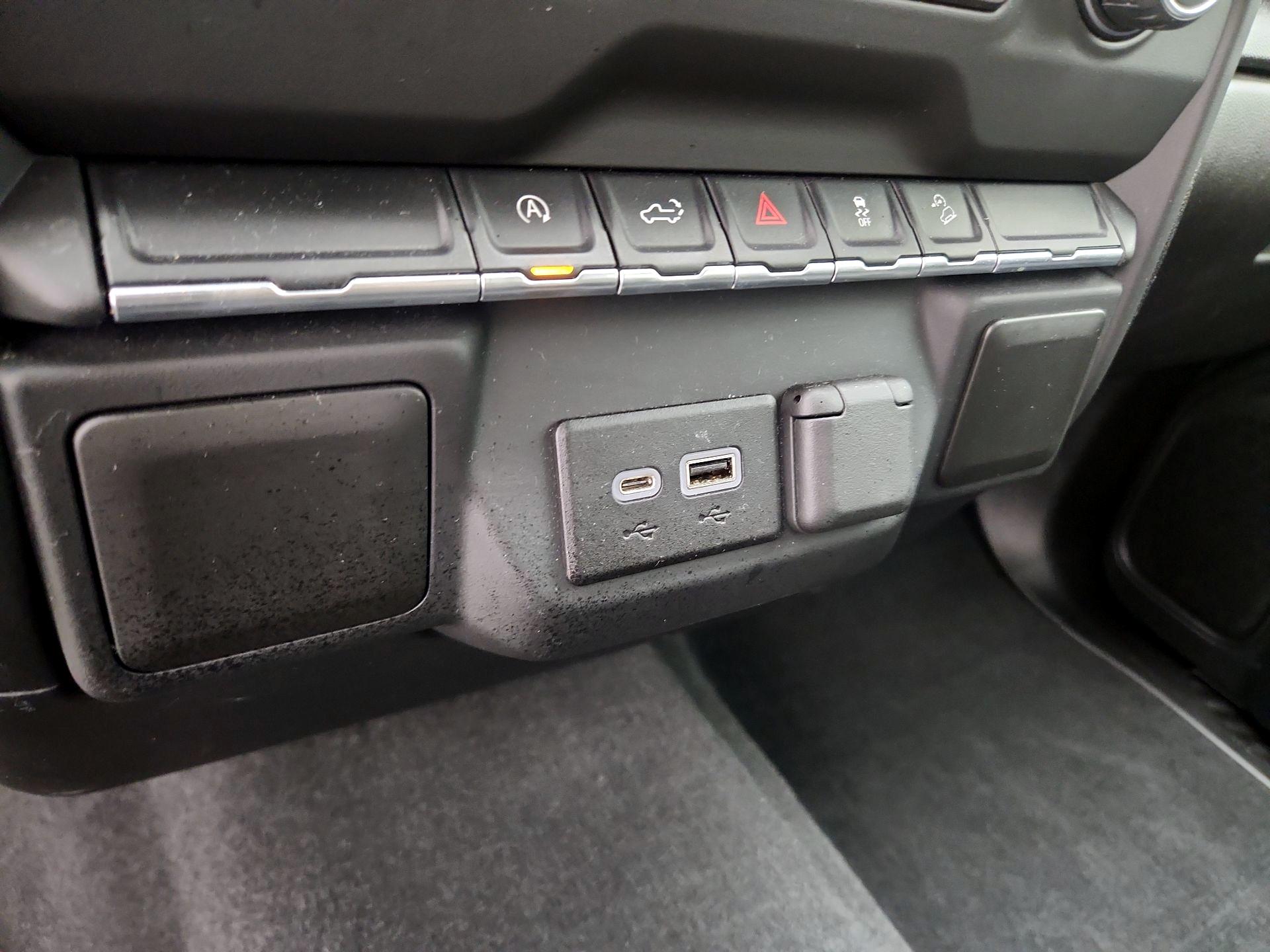 Thumbnail: 2021 Chevrolet Silverado 1500 - 18