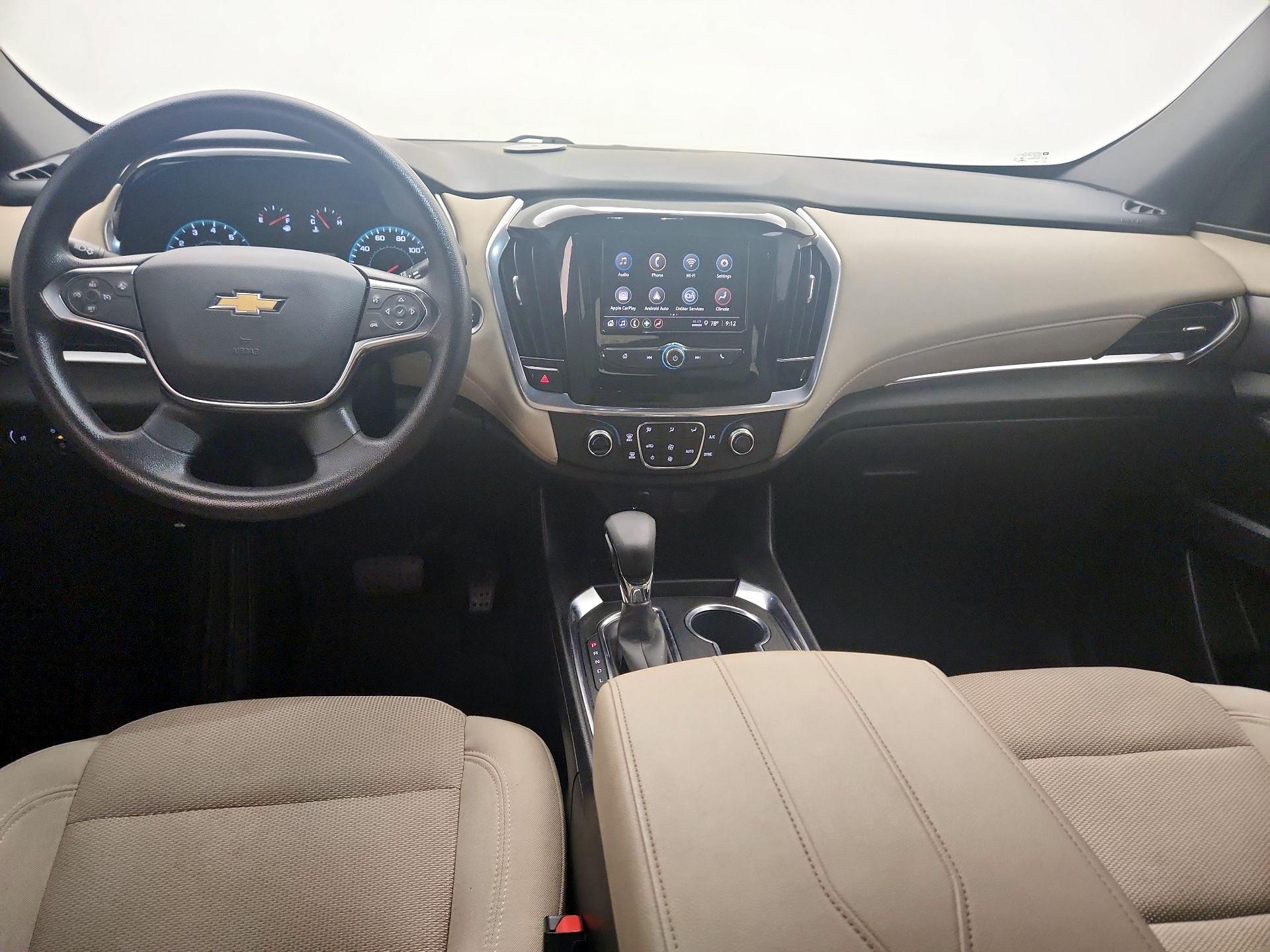 Thumbnail: 2022 Chevrolet Traverse - 9
