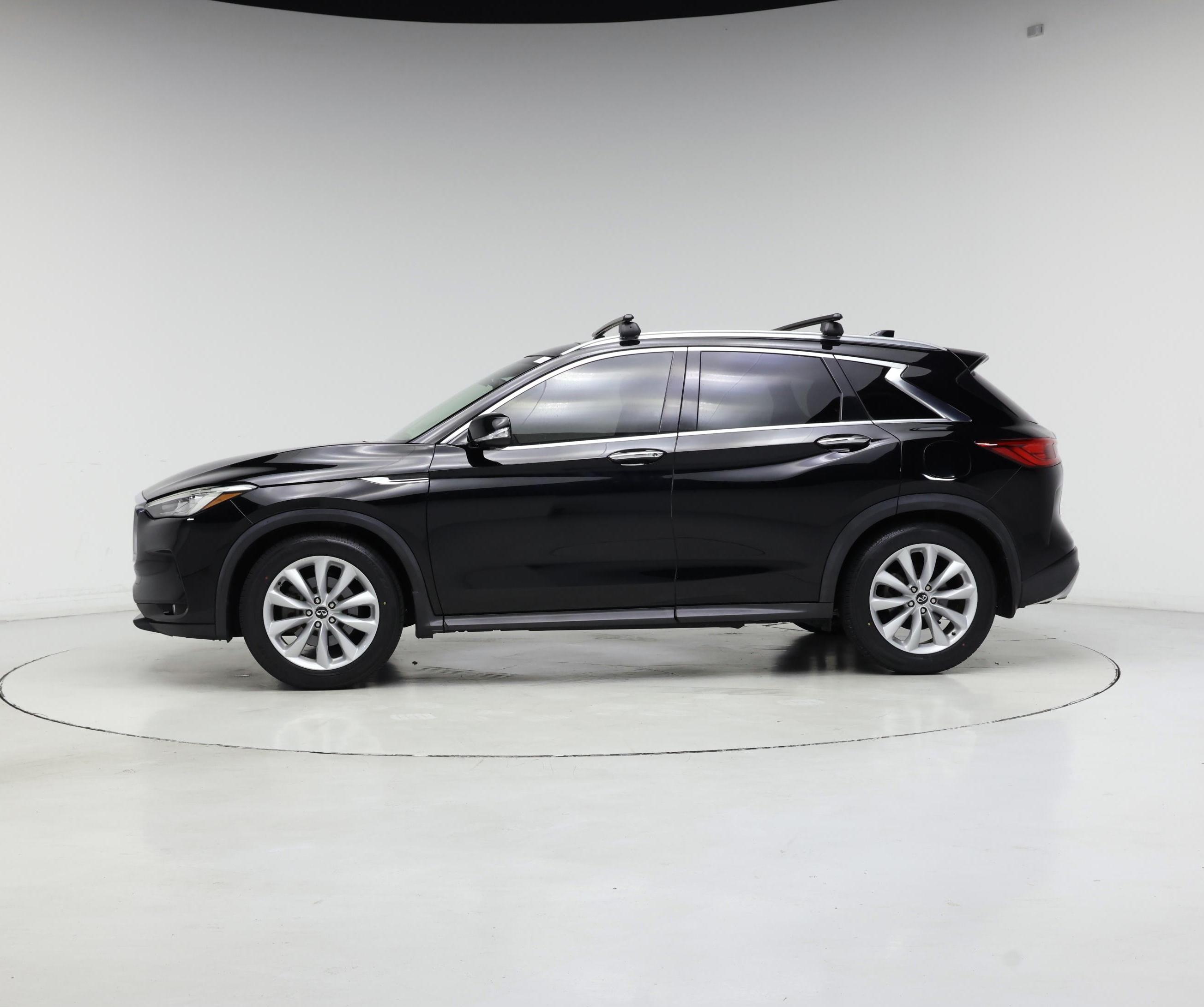 Thumbnail: 2019 INFINITI QX50 - 3
