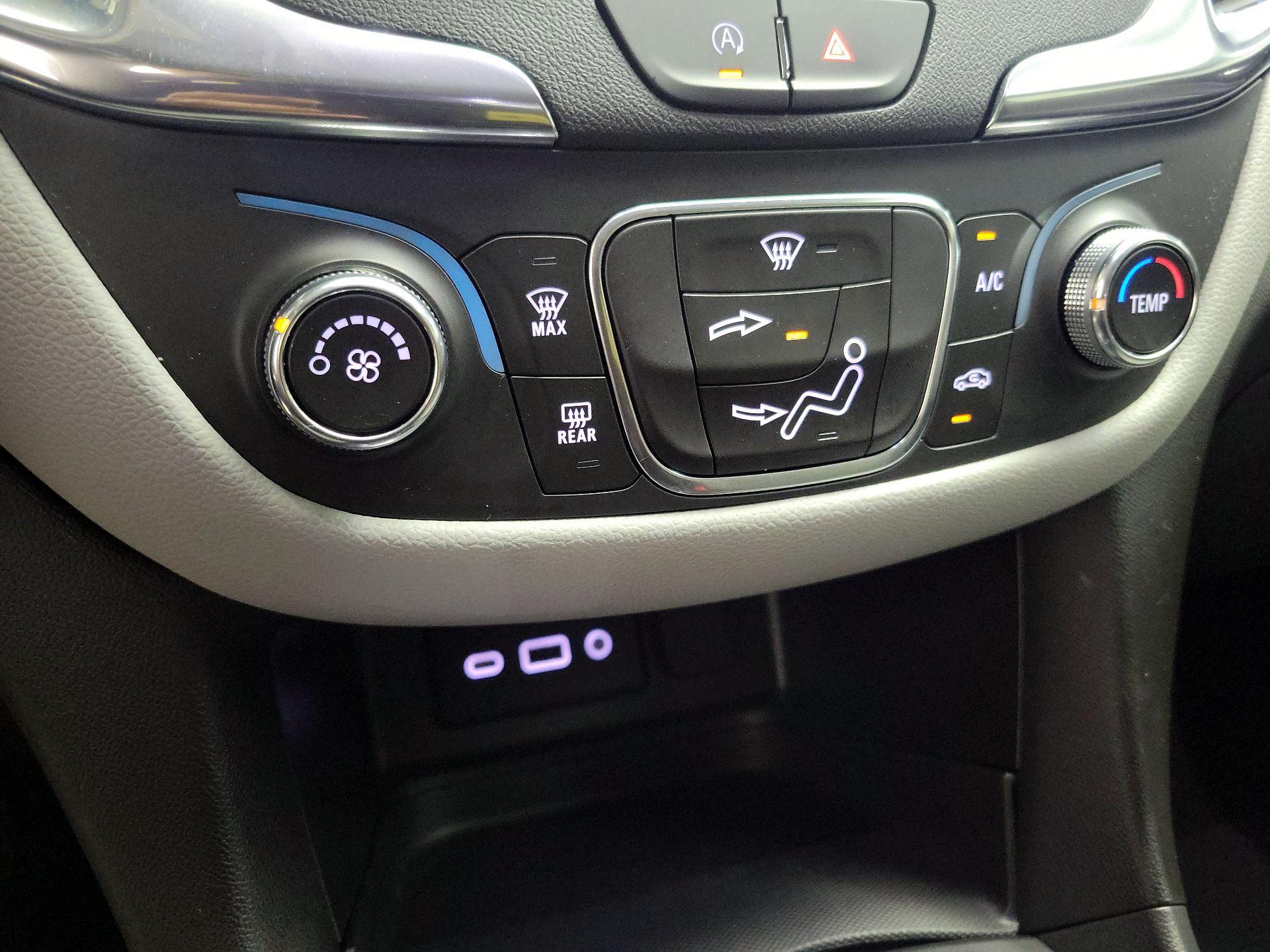 Thumbnail: 2024 Chevrolet Equinox - 16