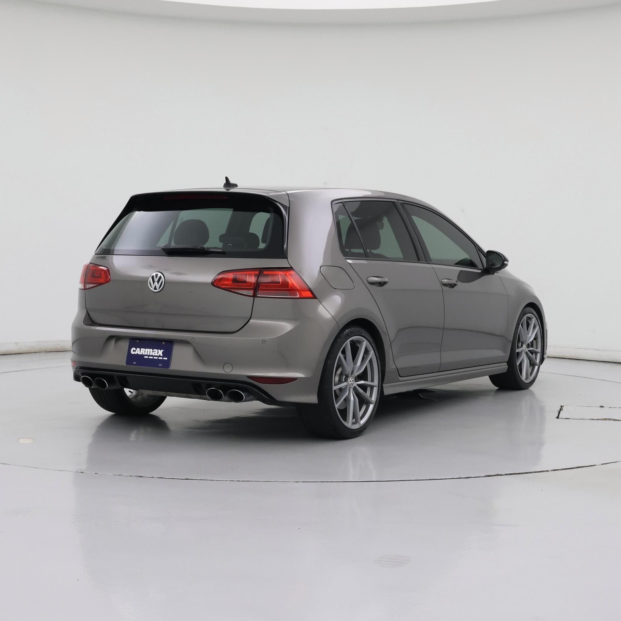 Thumbnail: 2017 Volkswagen Golf - 8