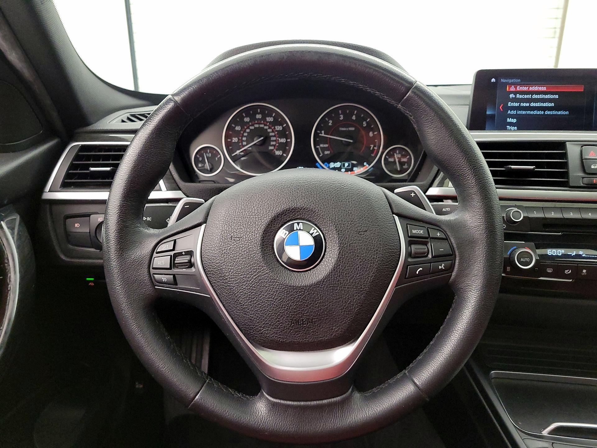 Thumbnail: 2018 BMW 3 Series - 10