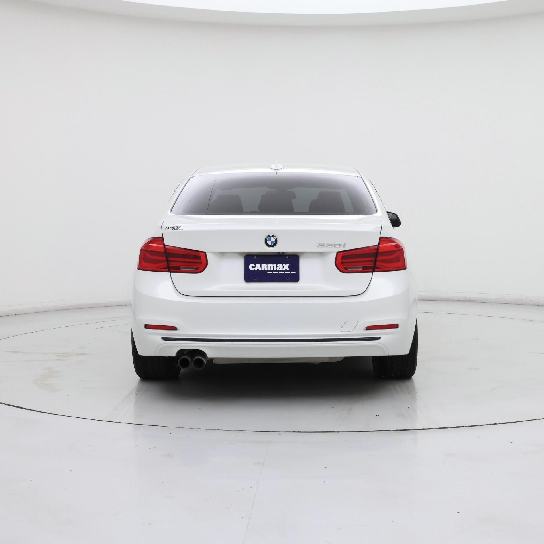 Thumbnail: 2018 BMW 3 Series - 6