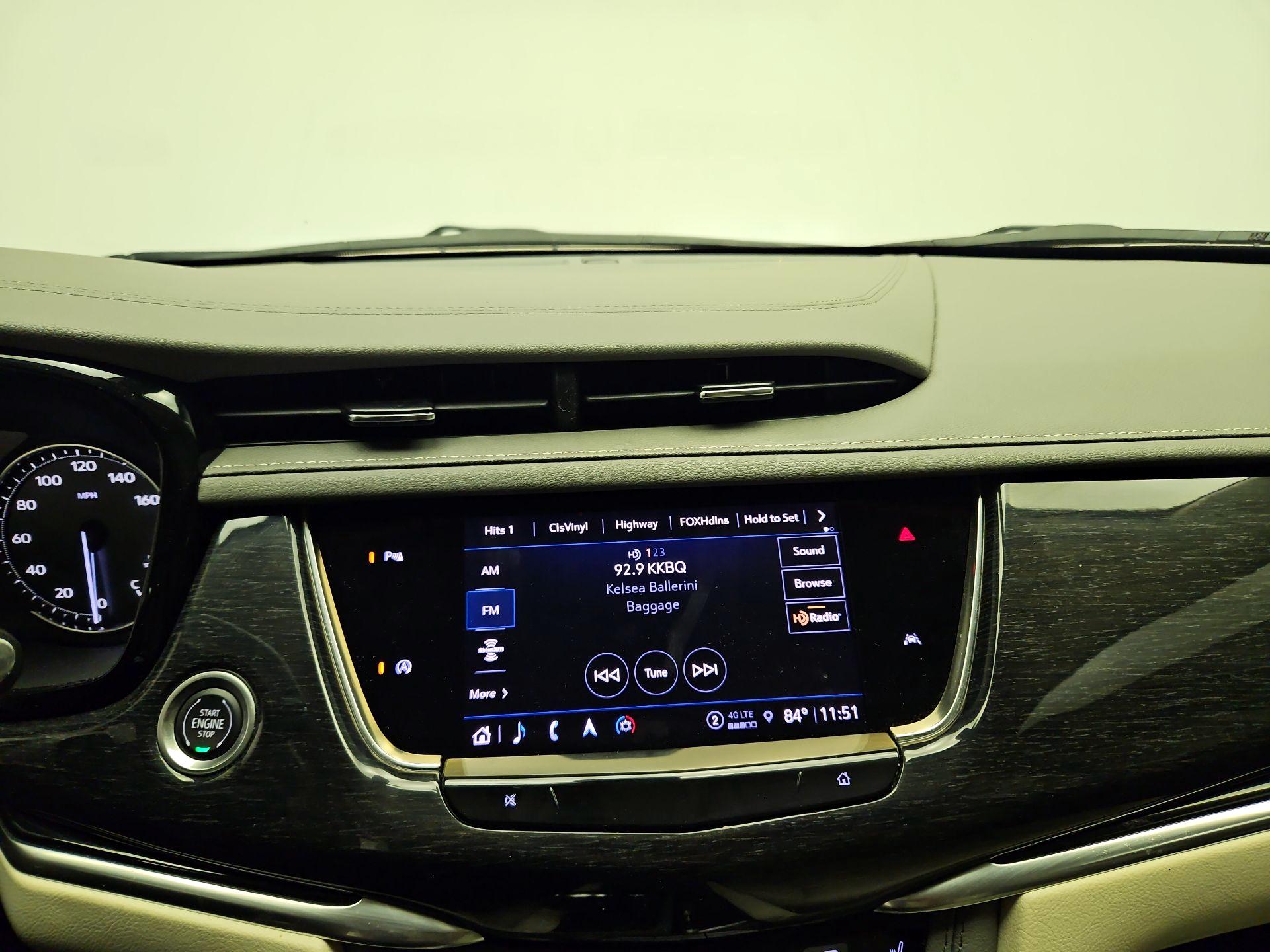 Thumbnail: 2023 Cadillac XT6 - 14