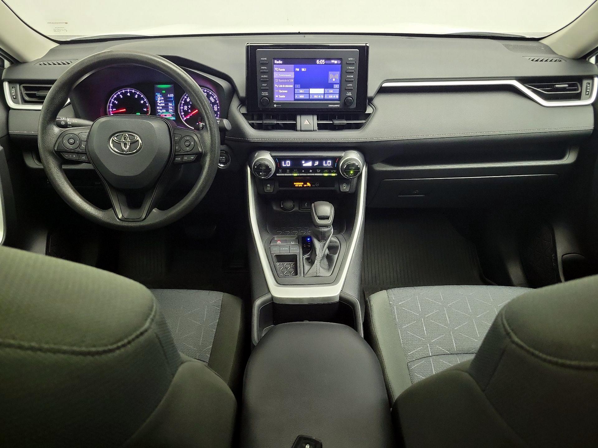 Thumbnail: 2022 Toyota RAV4 - 9