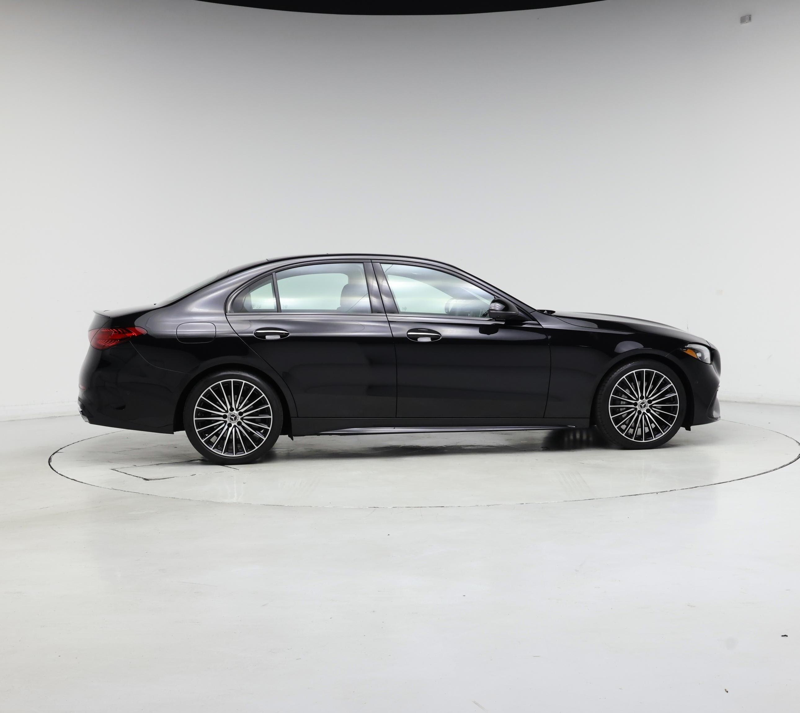 Thumbnail: 2024 Mercedes-Benz C-Class - 7