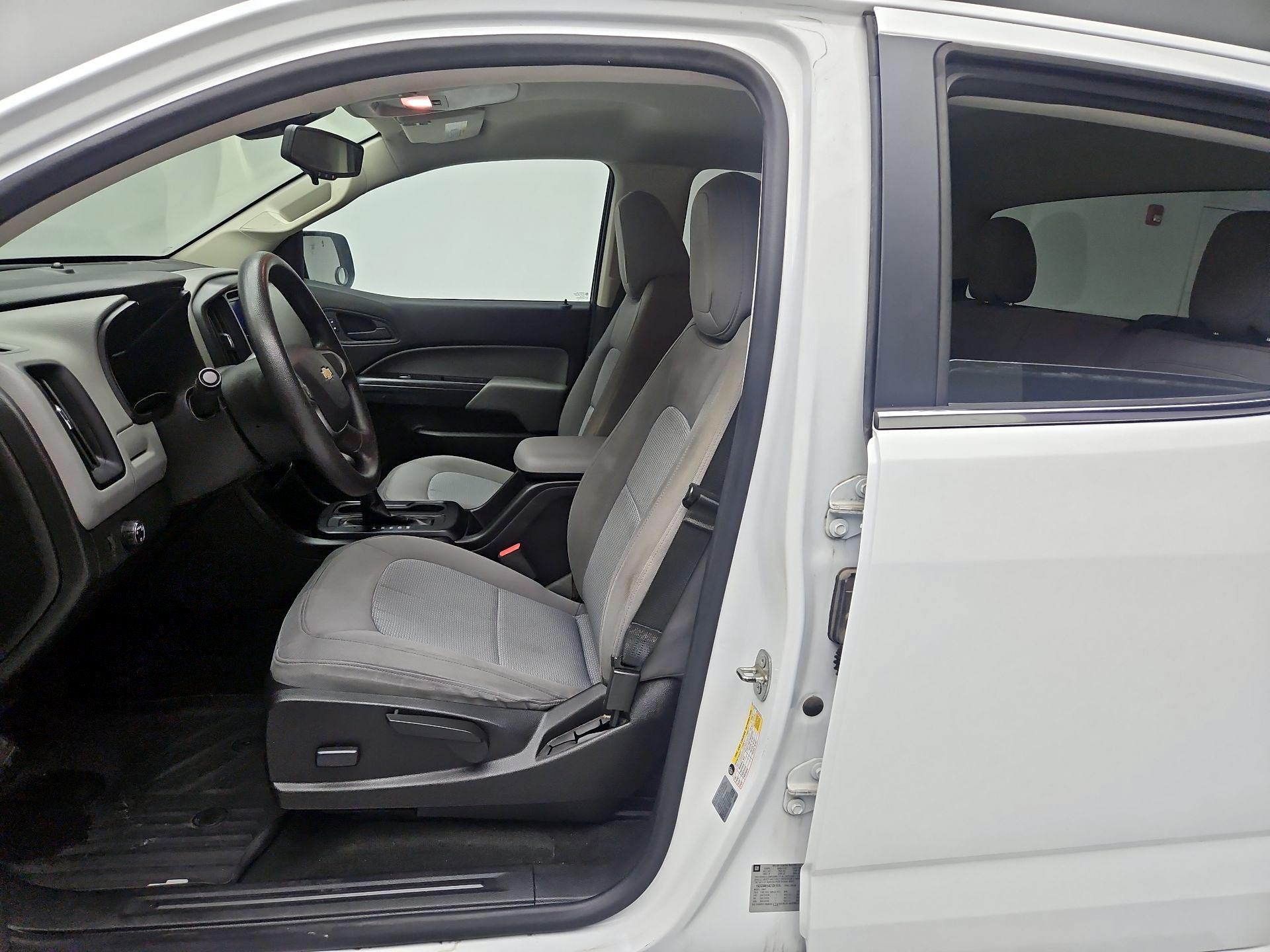 Thumbnail: 2016 Chevrolet Colorado - 9