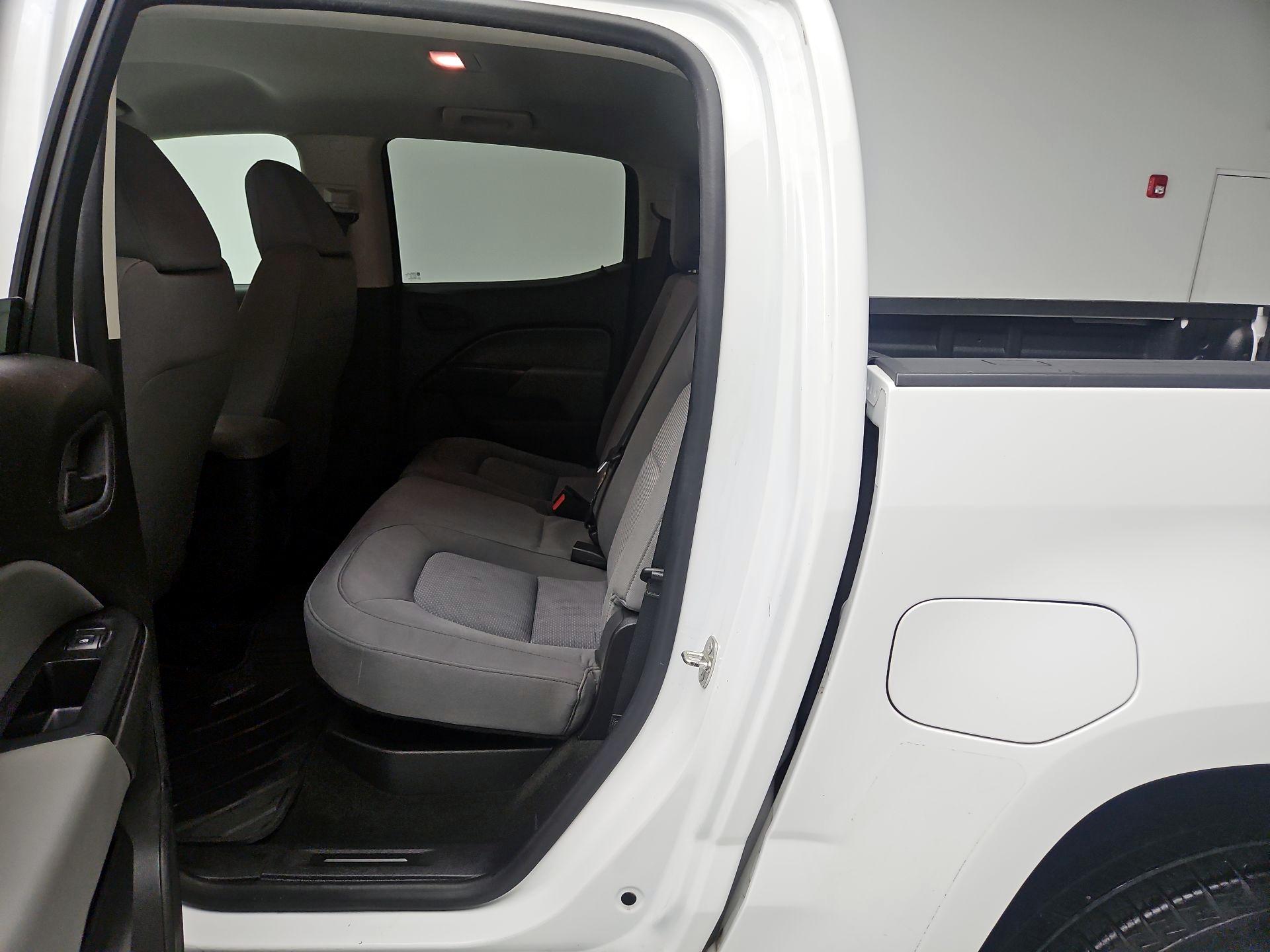 Thumbnail: 2016 Chevrolet Colorado - 17