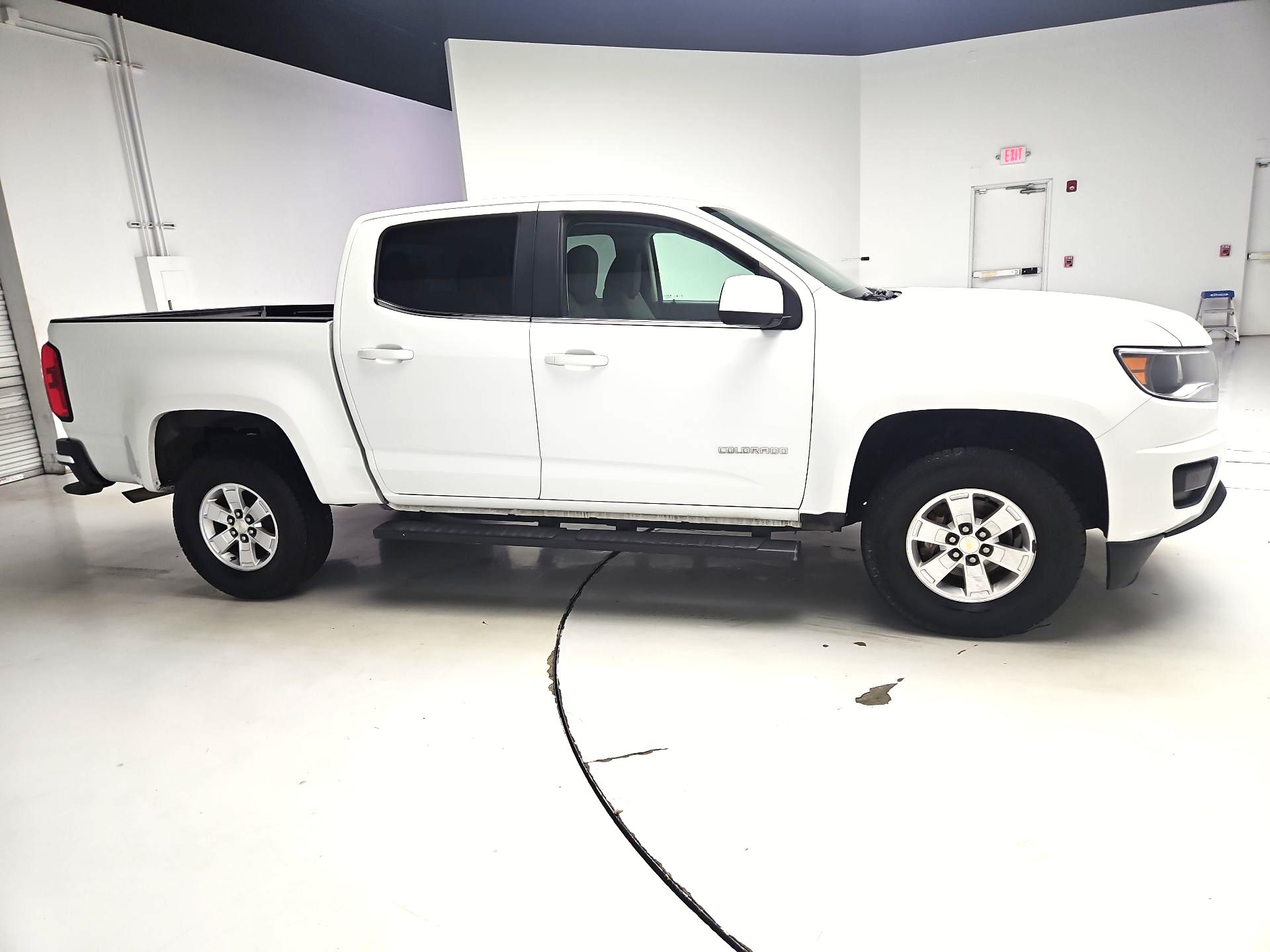 Thumbnail: 2016 Chevrolet Colorado - 4