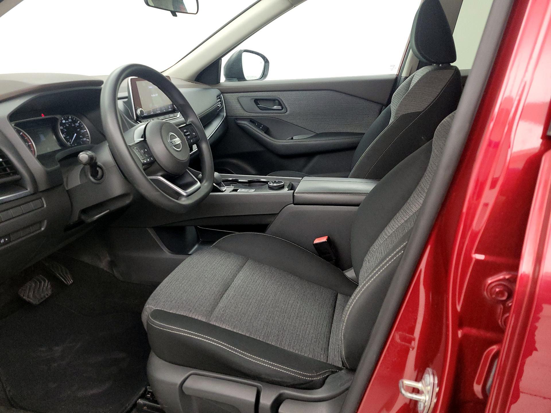 Thumbnail: 2021 Nissan Rogue - 11