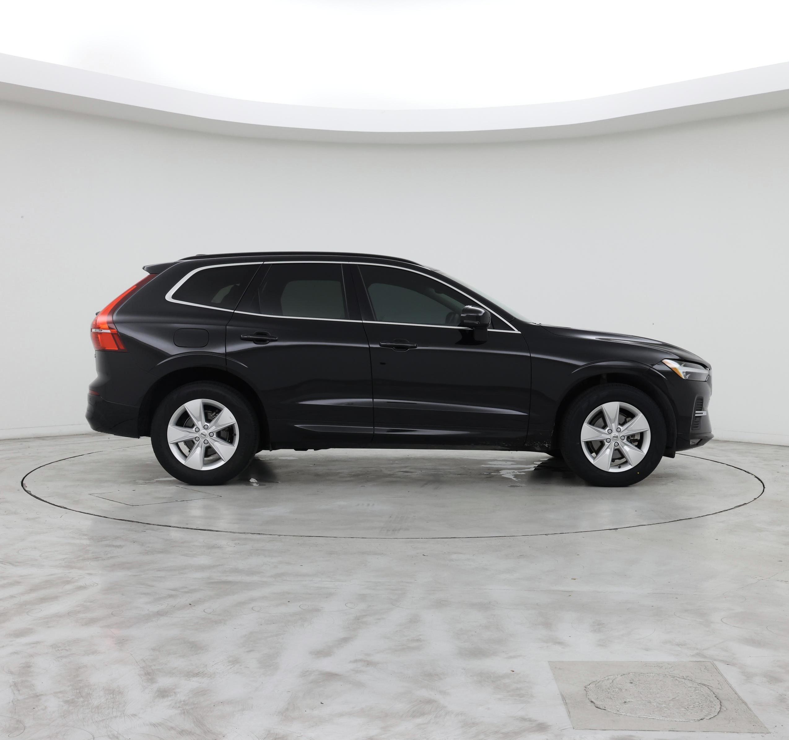 Thumbnail: 2022 Volvo XC60 - 7